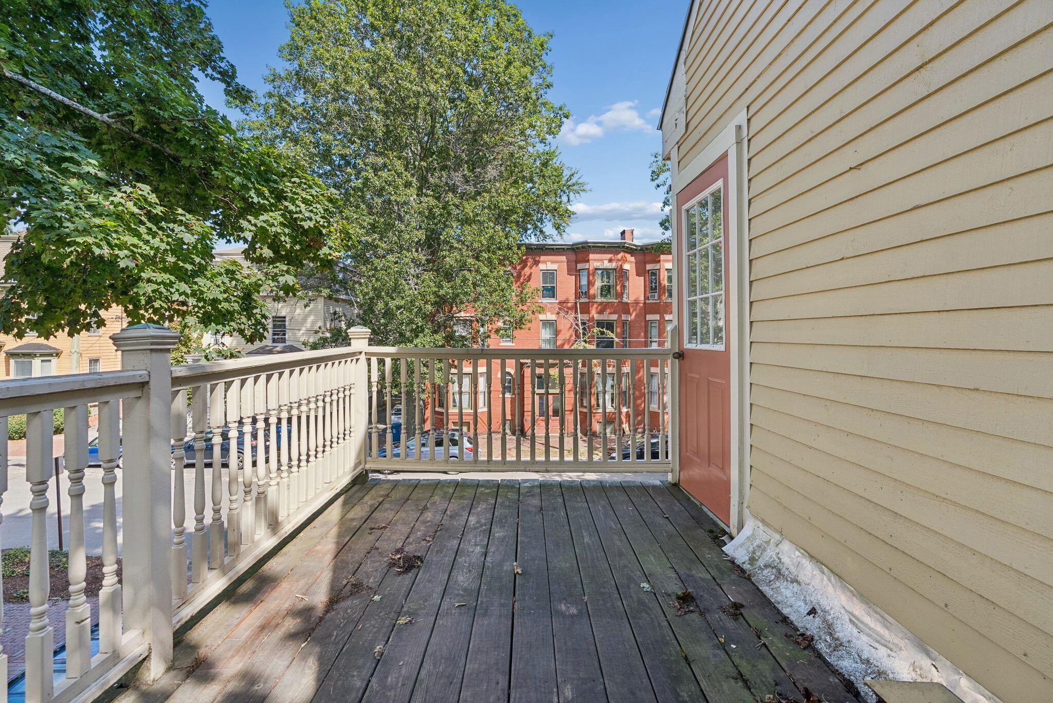 309 Spring Street 2