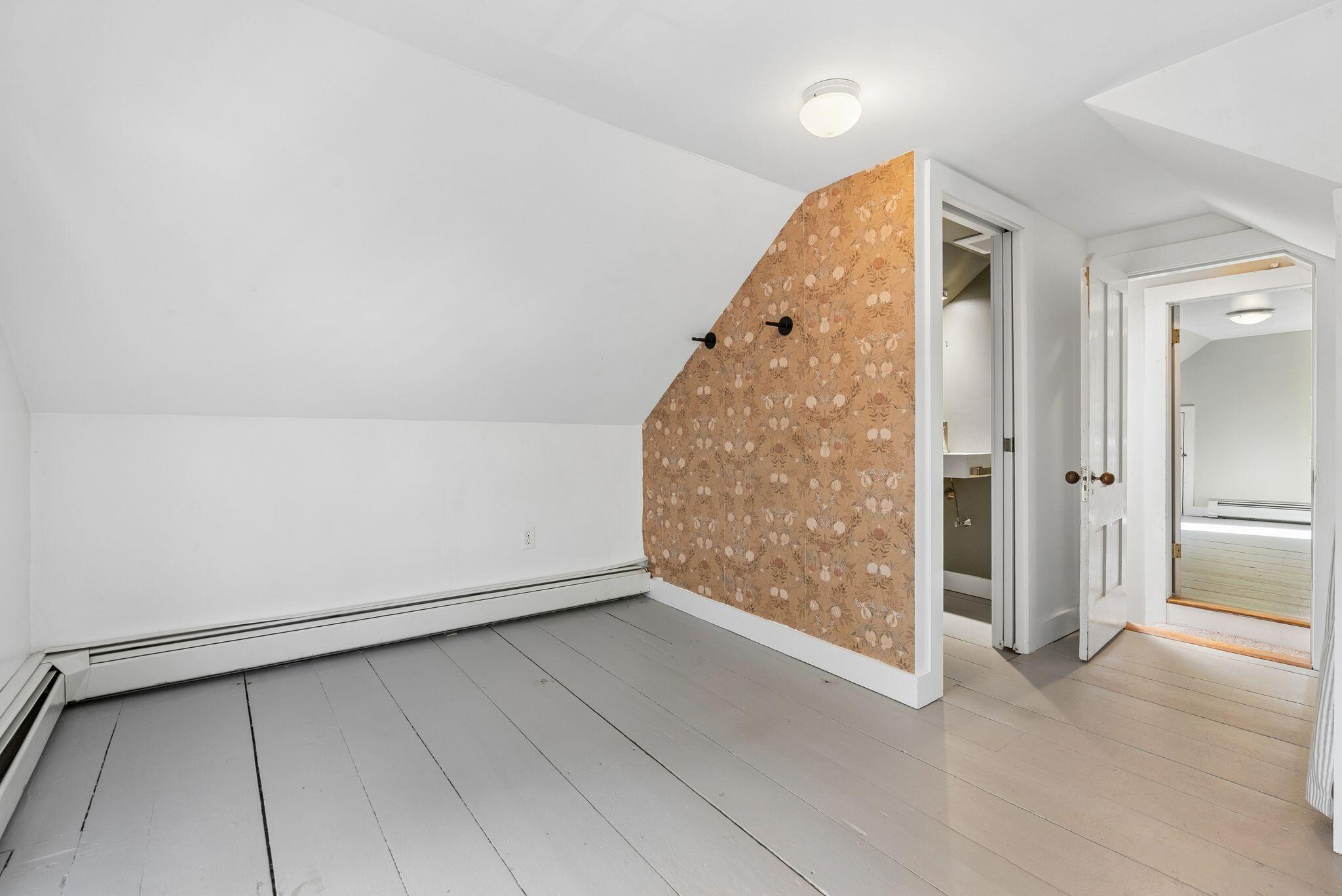 309 Spring Street 2
