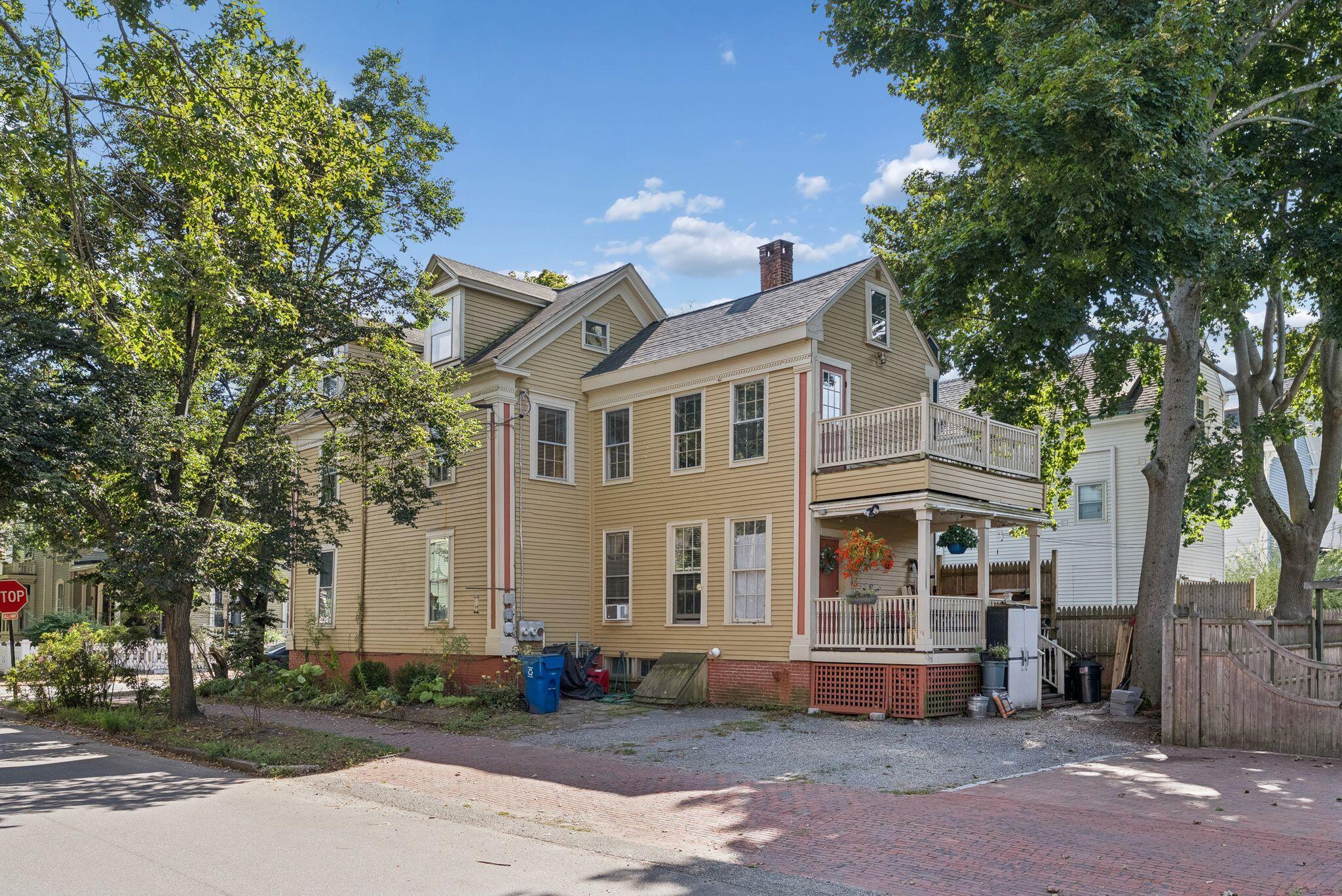 309 Spring Street 2