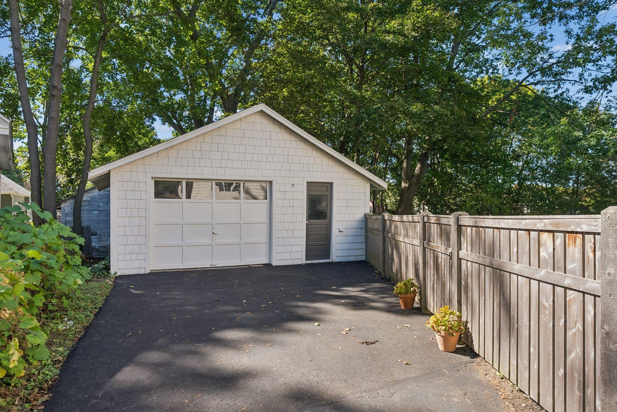12 Belknap Street