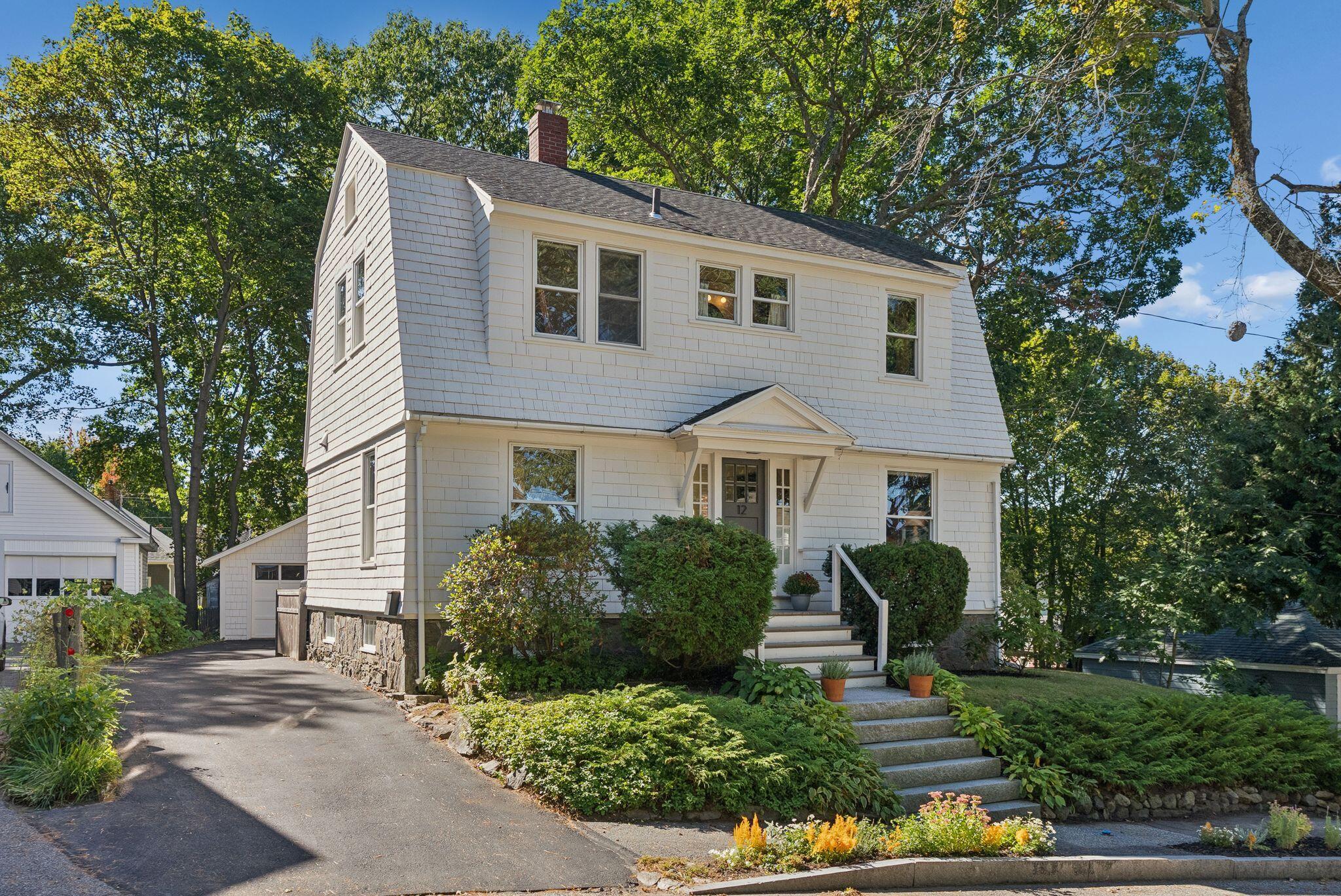 12 Belknap Street