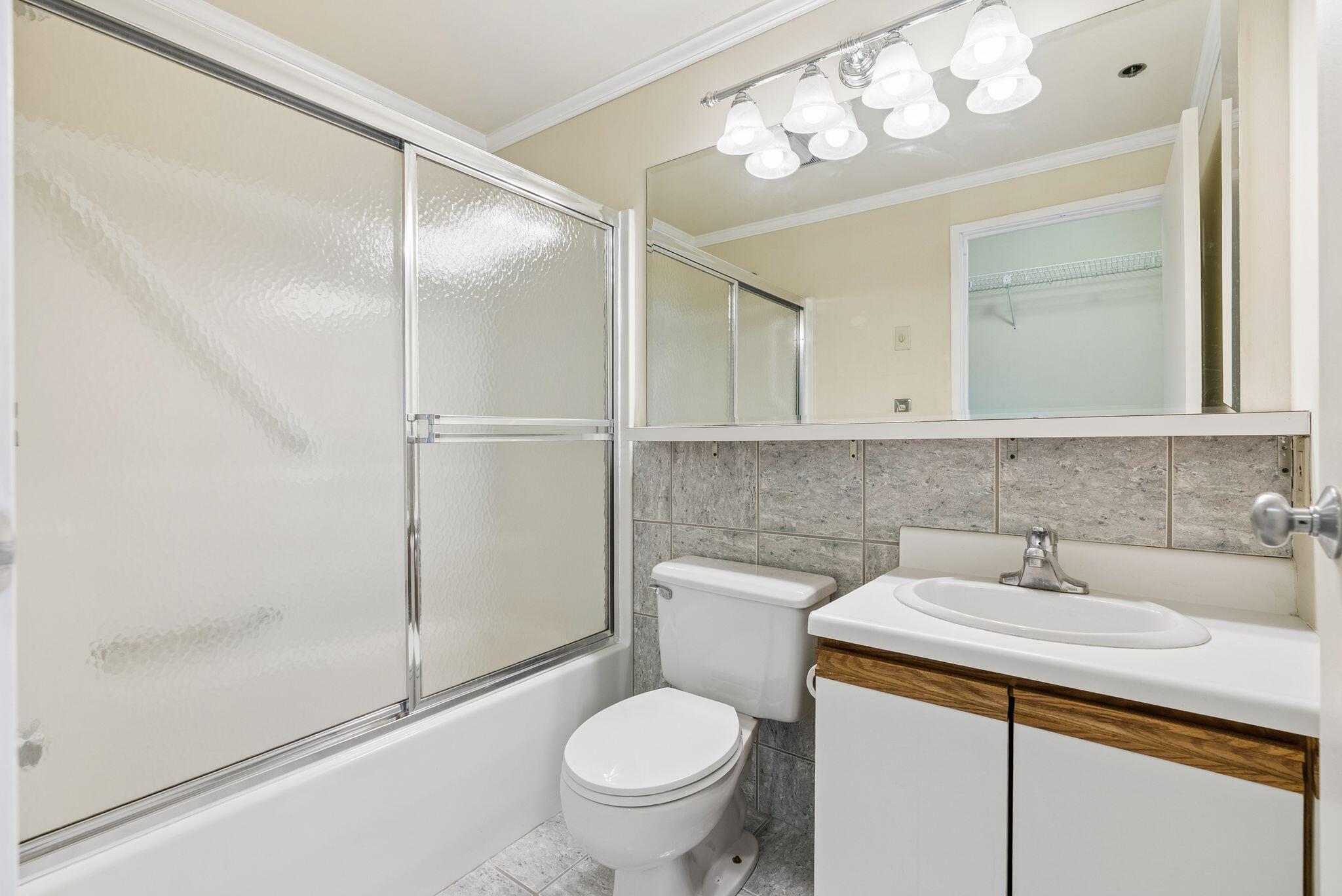148 Breakwater Drive 810