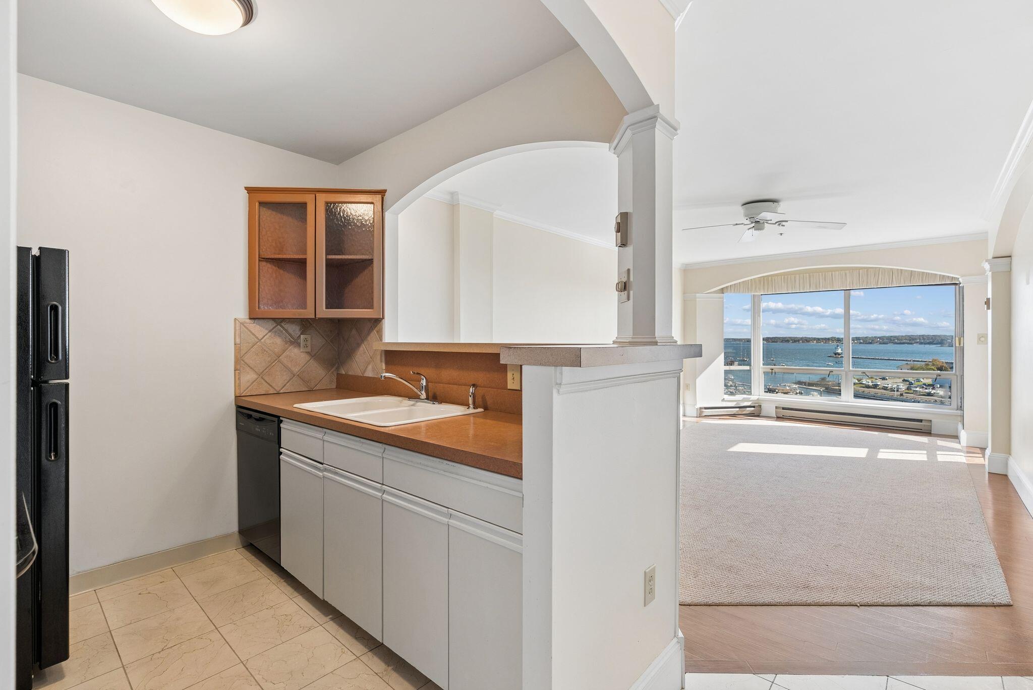 148 Breakwater Drive 810