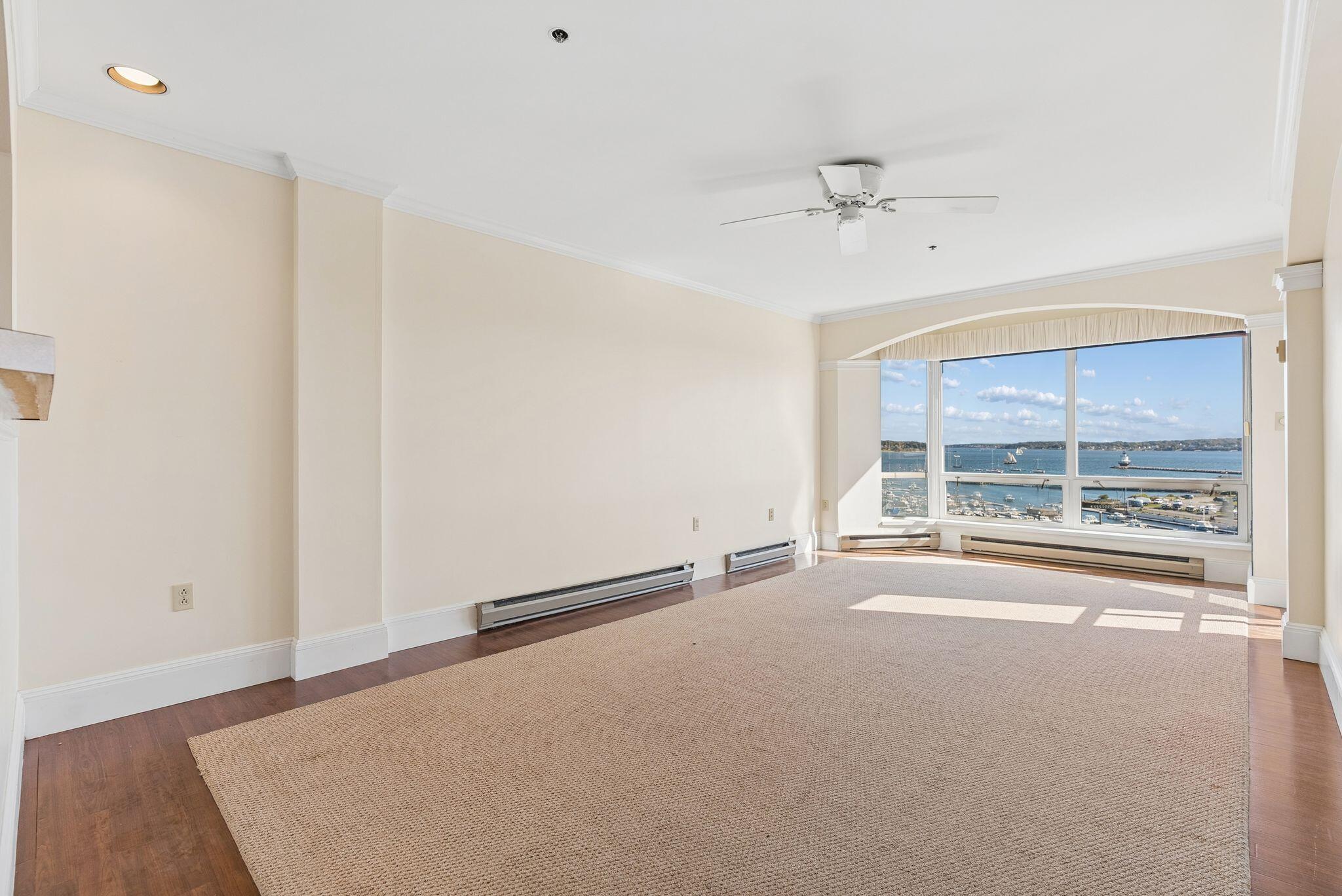 148 Breakwater Drive 810
