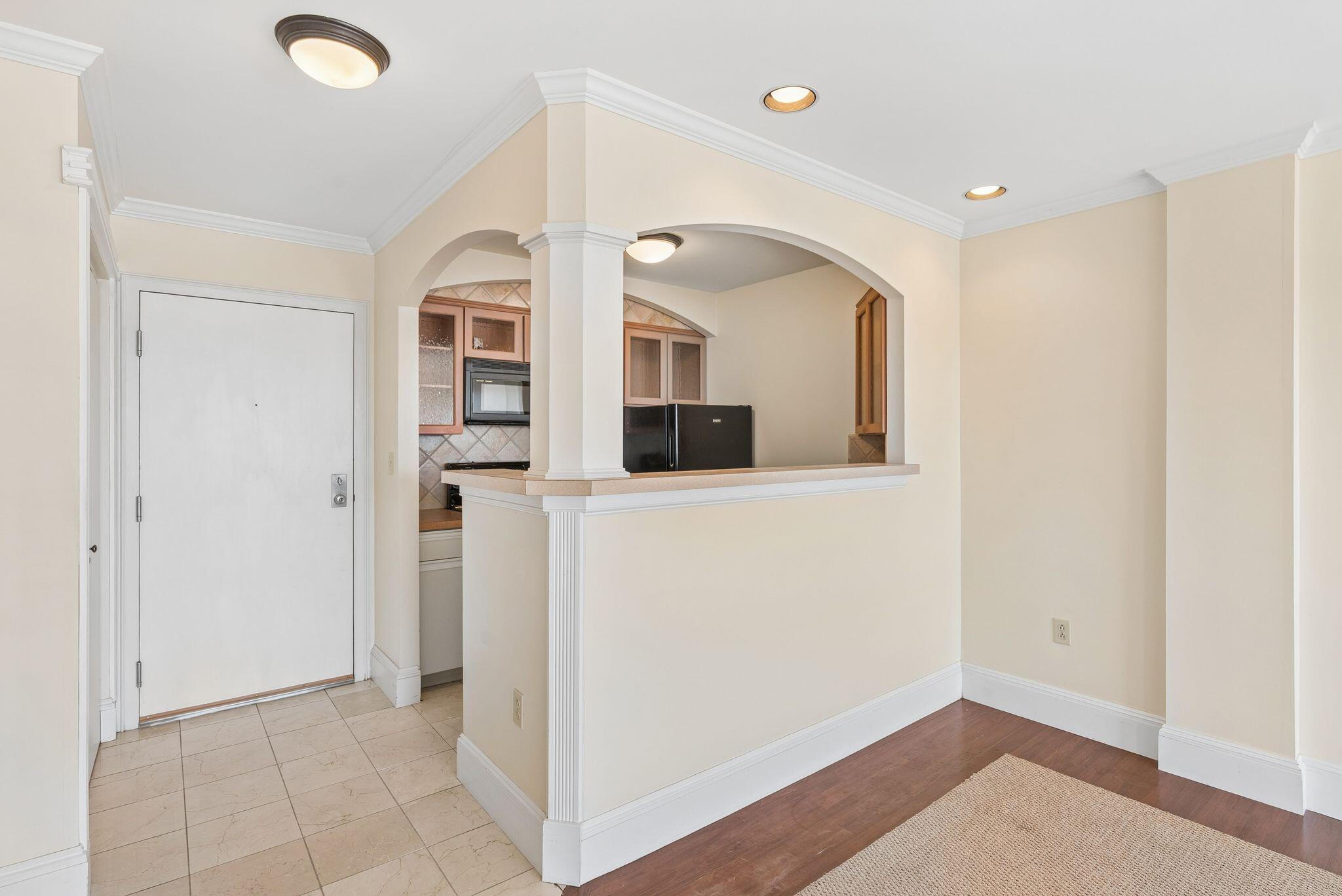148 Breakwater Drive 810