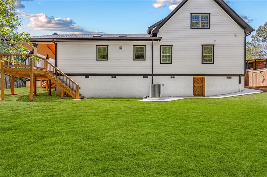 915 John Ward Road