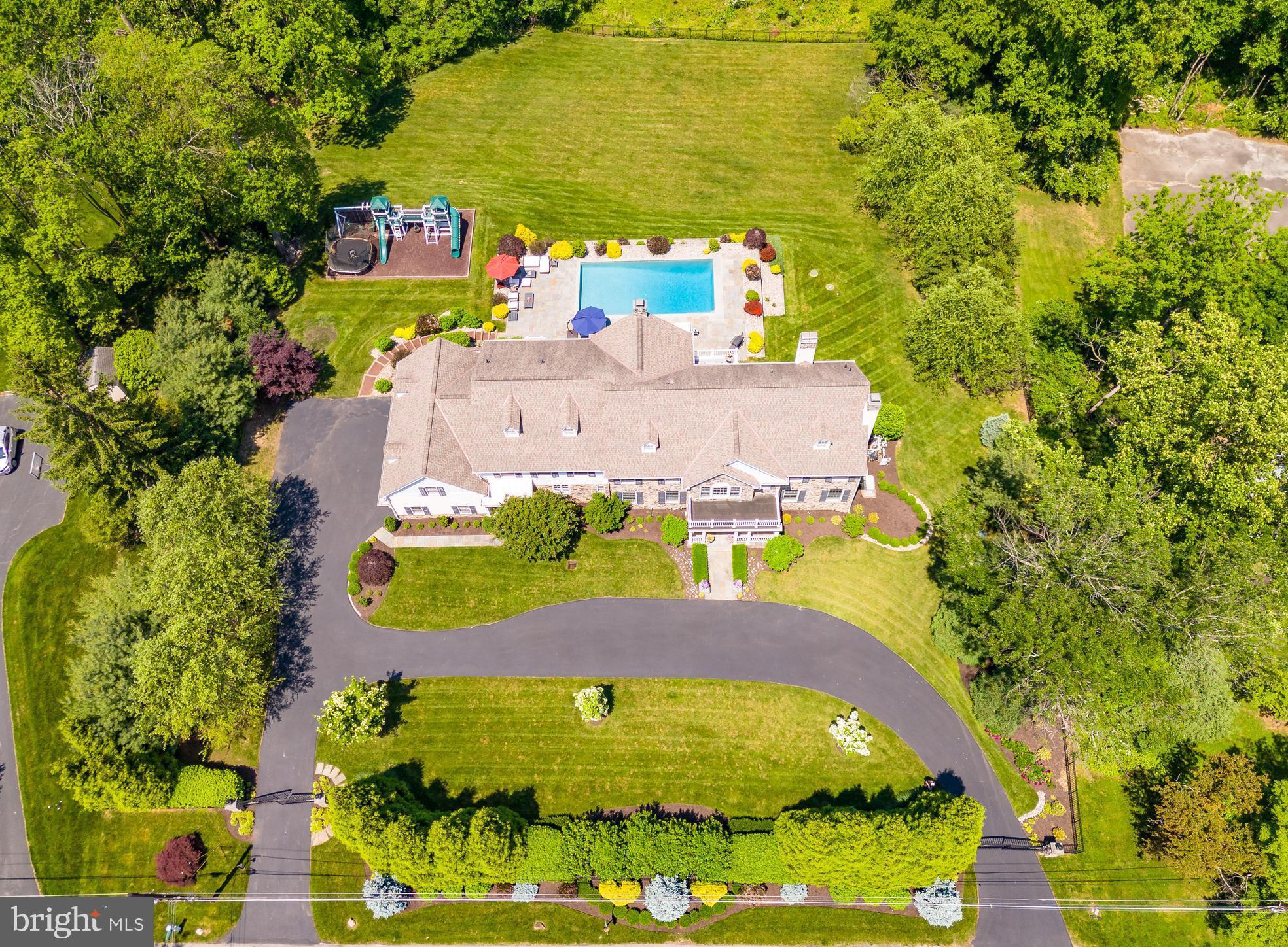 647 Andover Rd