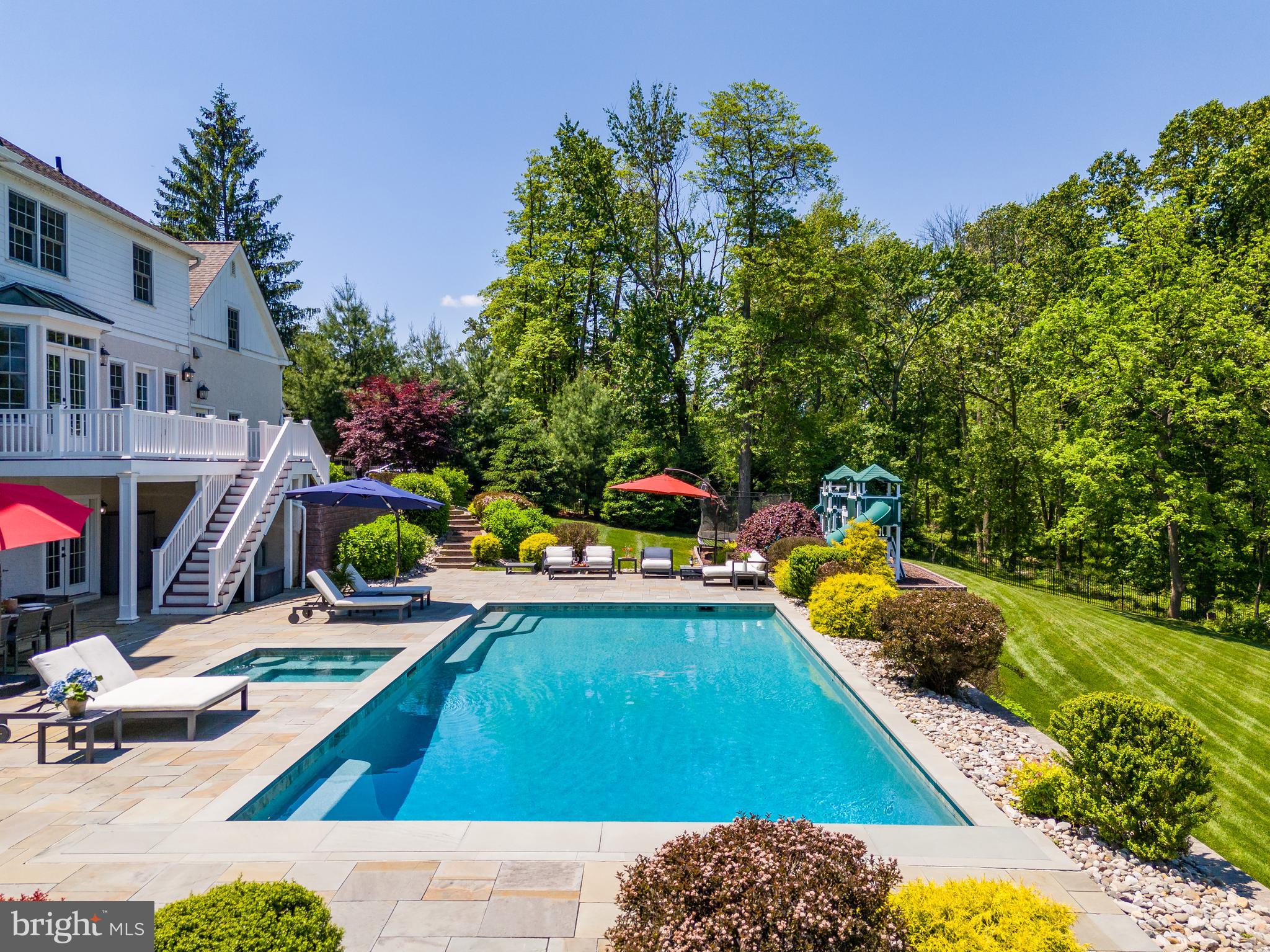 647 Andover Rd