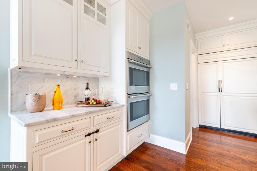647 Andover Rd