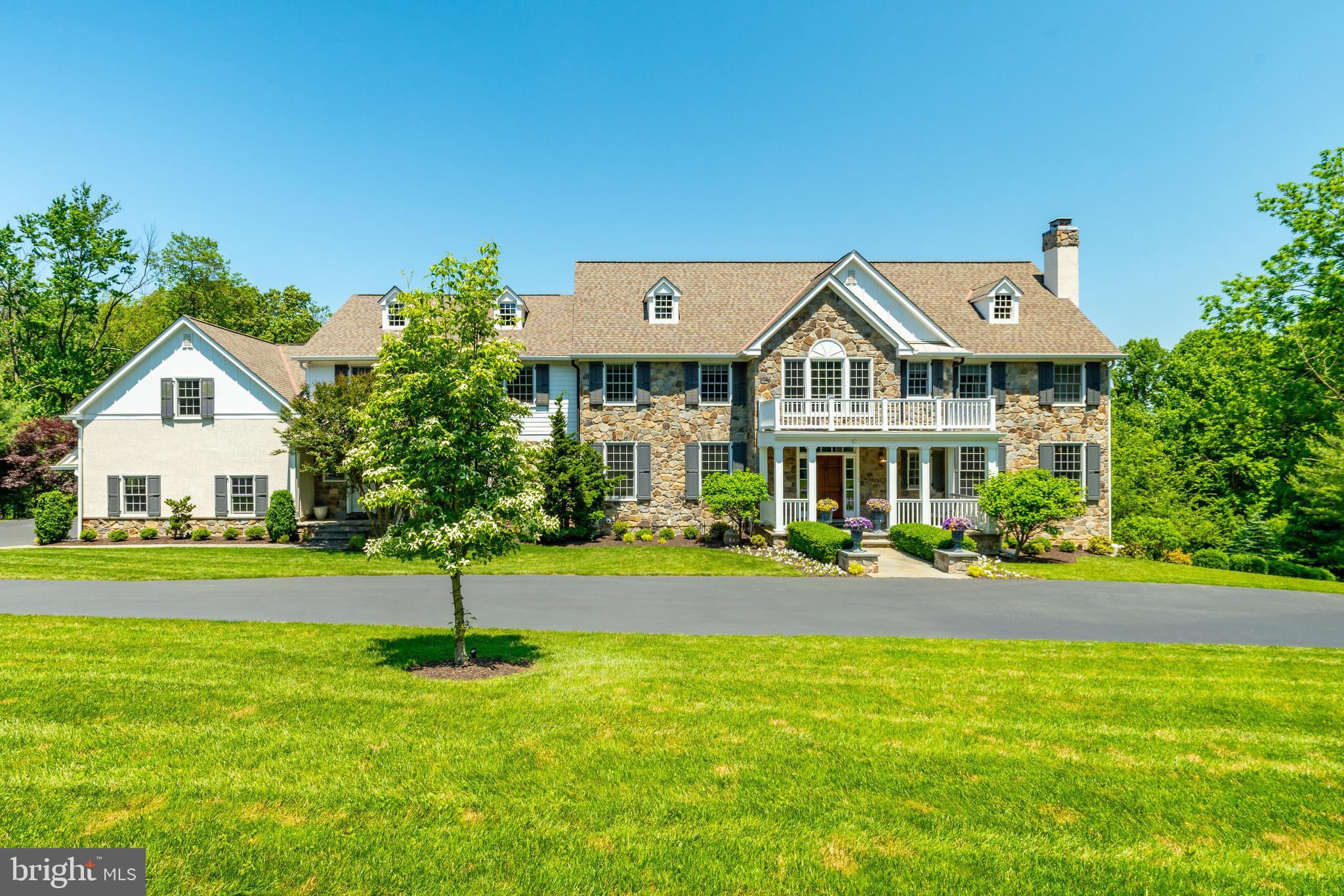 647 Andover Rd