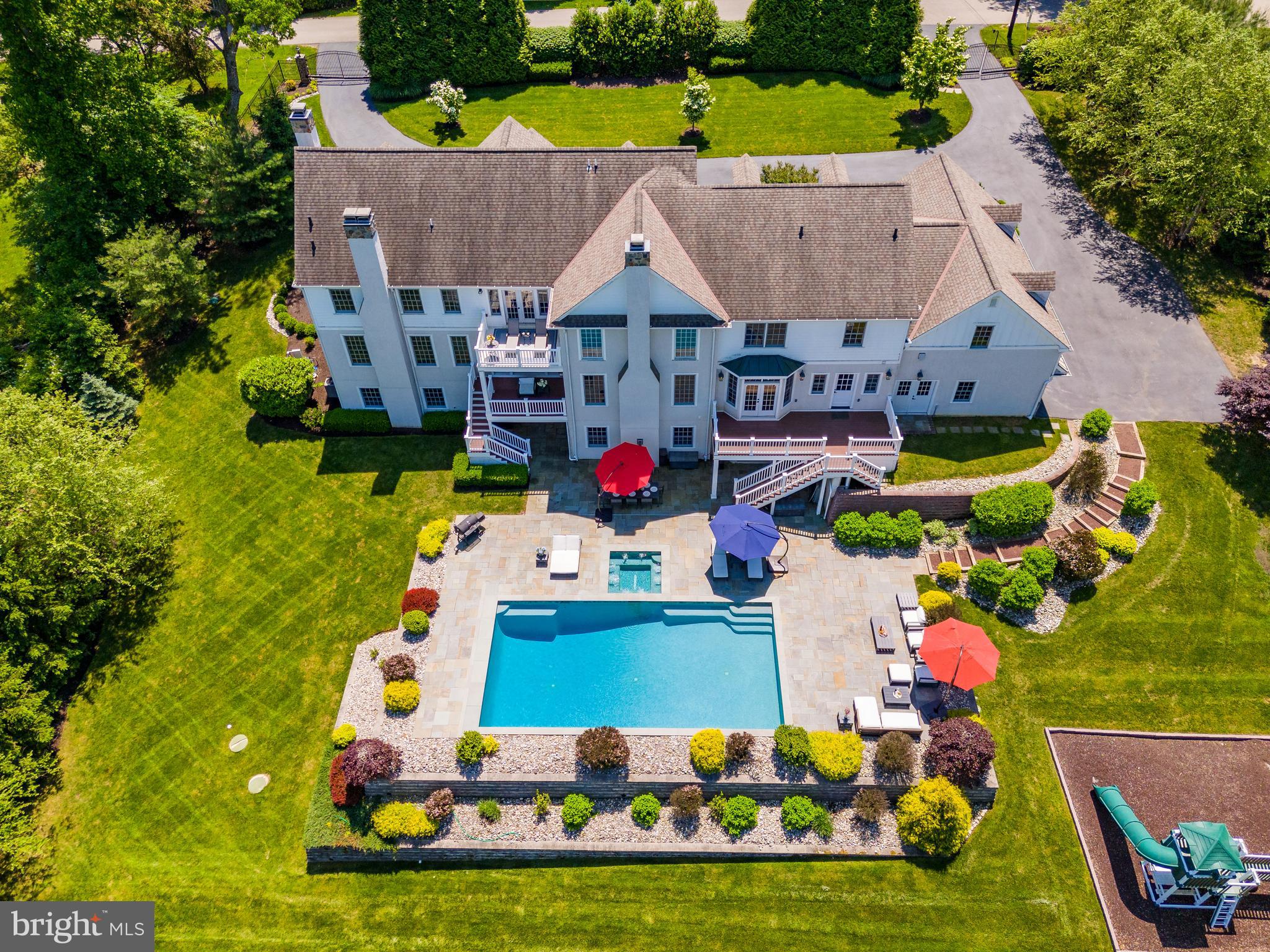 647 Andover Rd