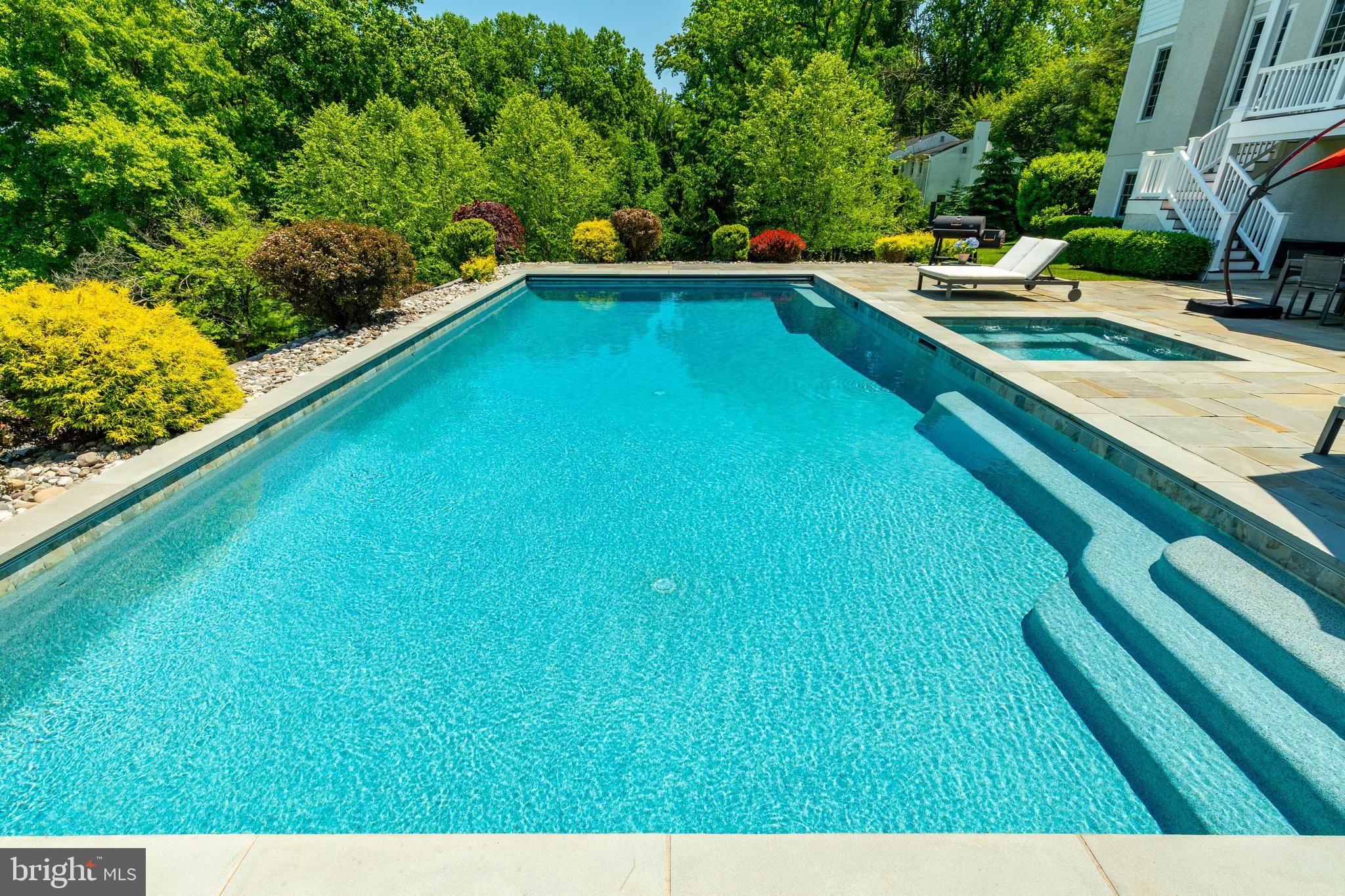 647 Andover Rd