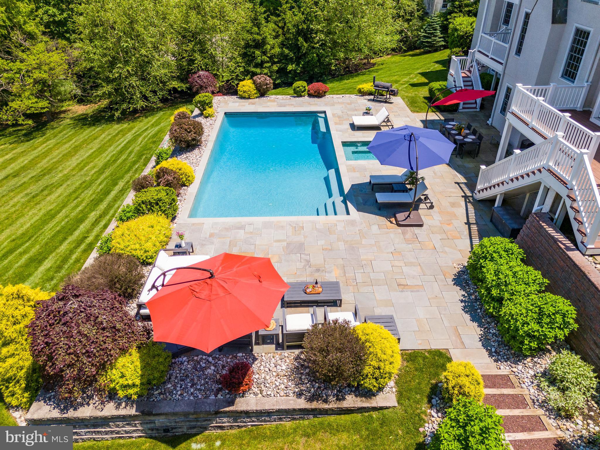 647 Andover Rd