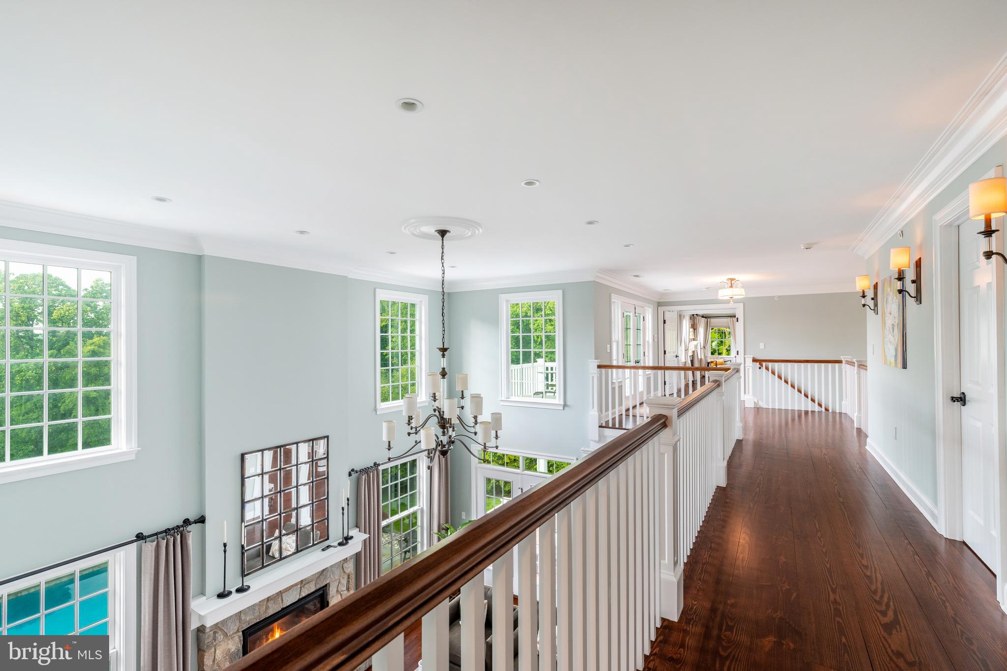 647 Andover Rd