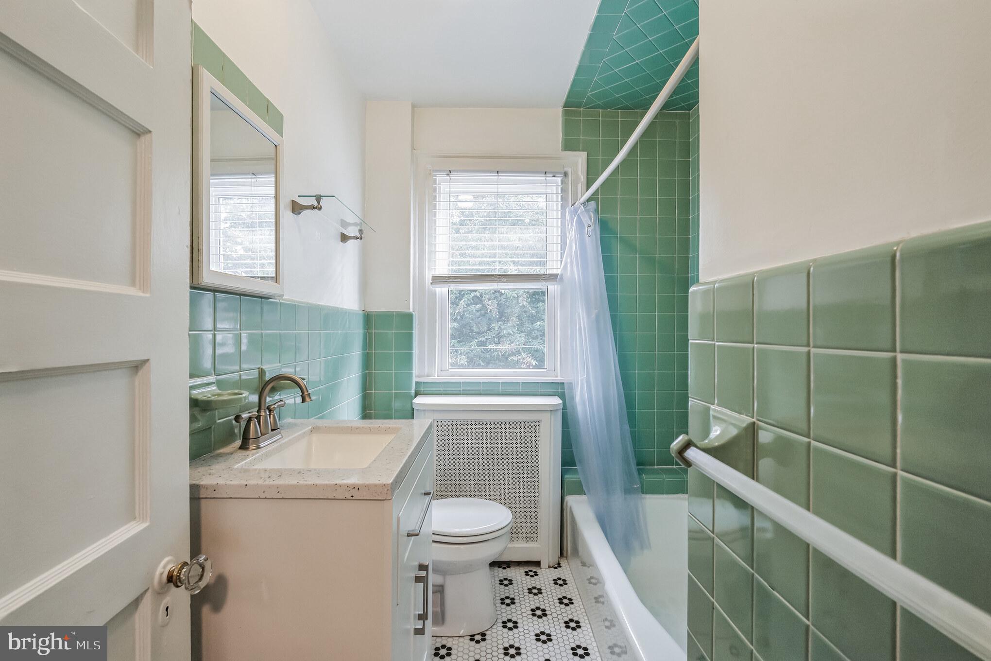 141 Drexel Rd
