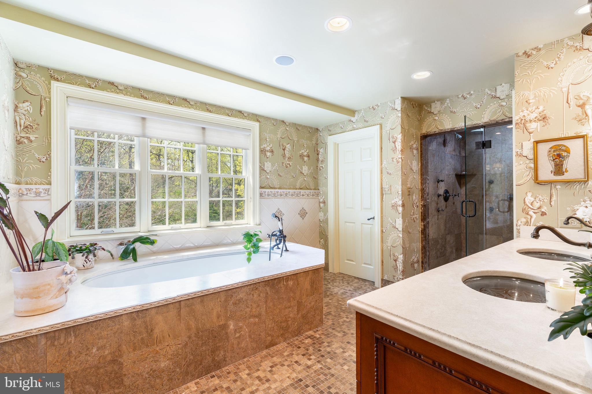 1130 Springmont Cir