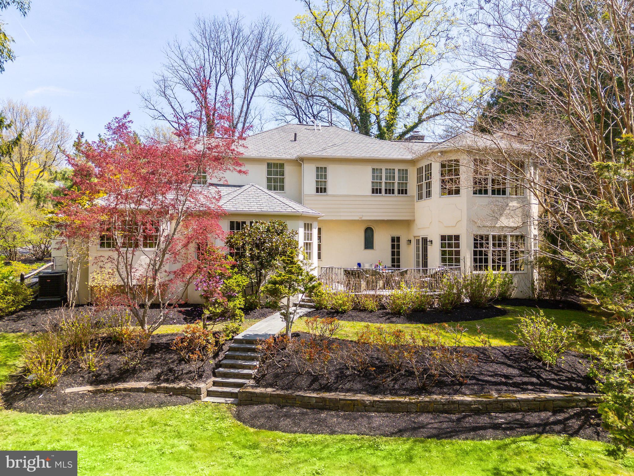 1130 Springmont Cir