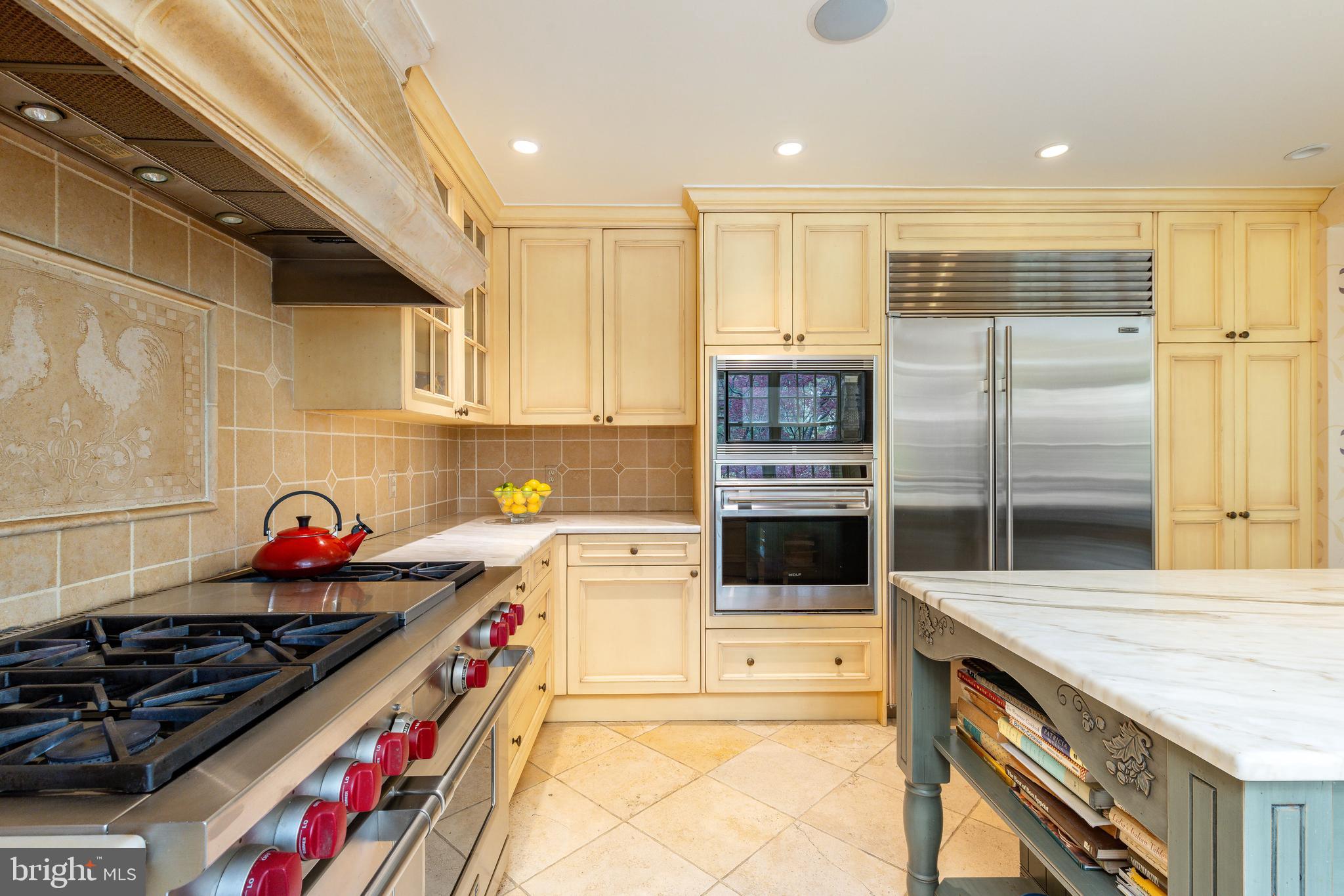 1130 Springmont Cir
