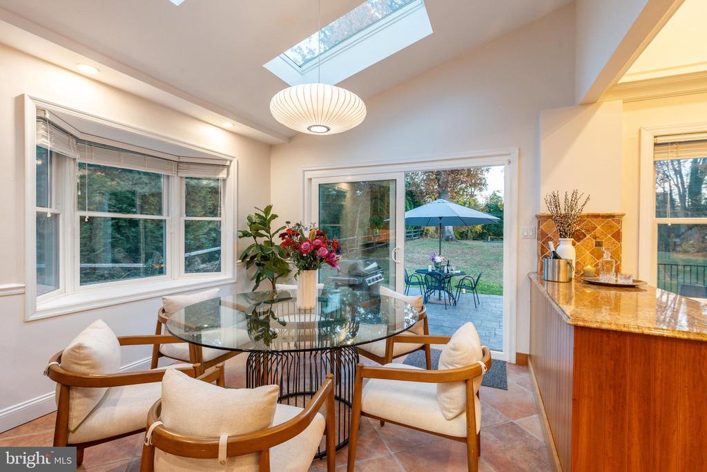 407 CLAIREMONT ROAD