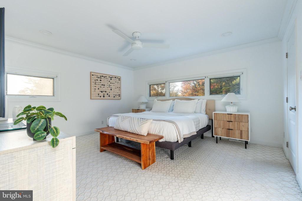407 CLAIREMONT ROAD