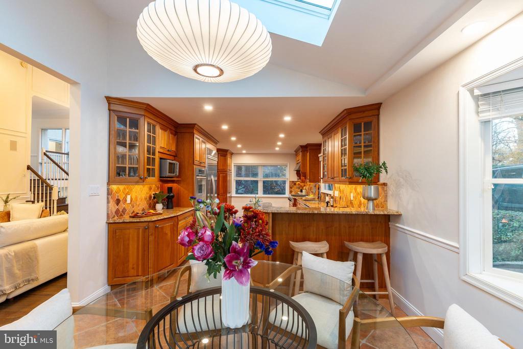 407 CLAIREMONT ROAD