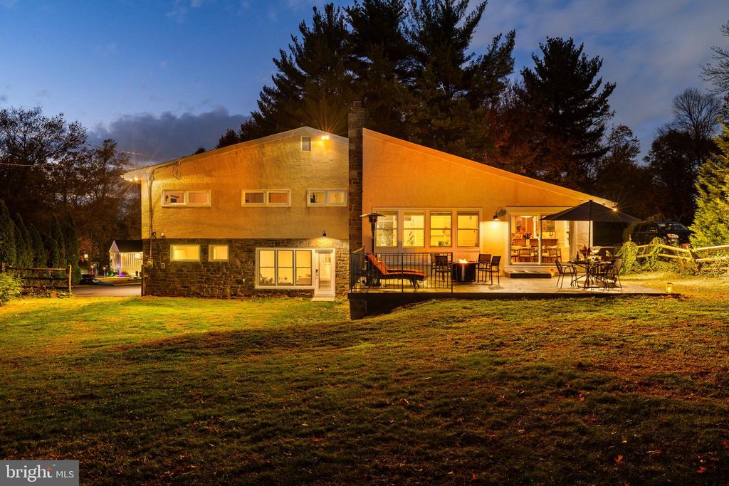 407 CLAIREMONT ROAD