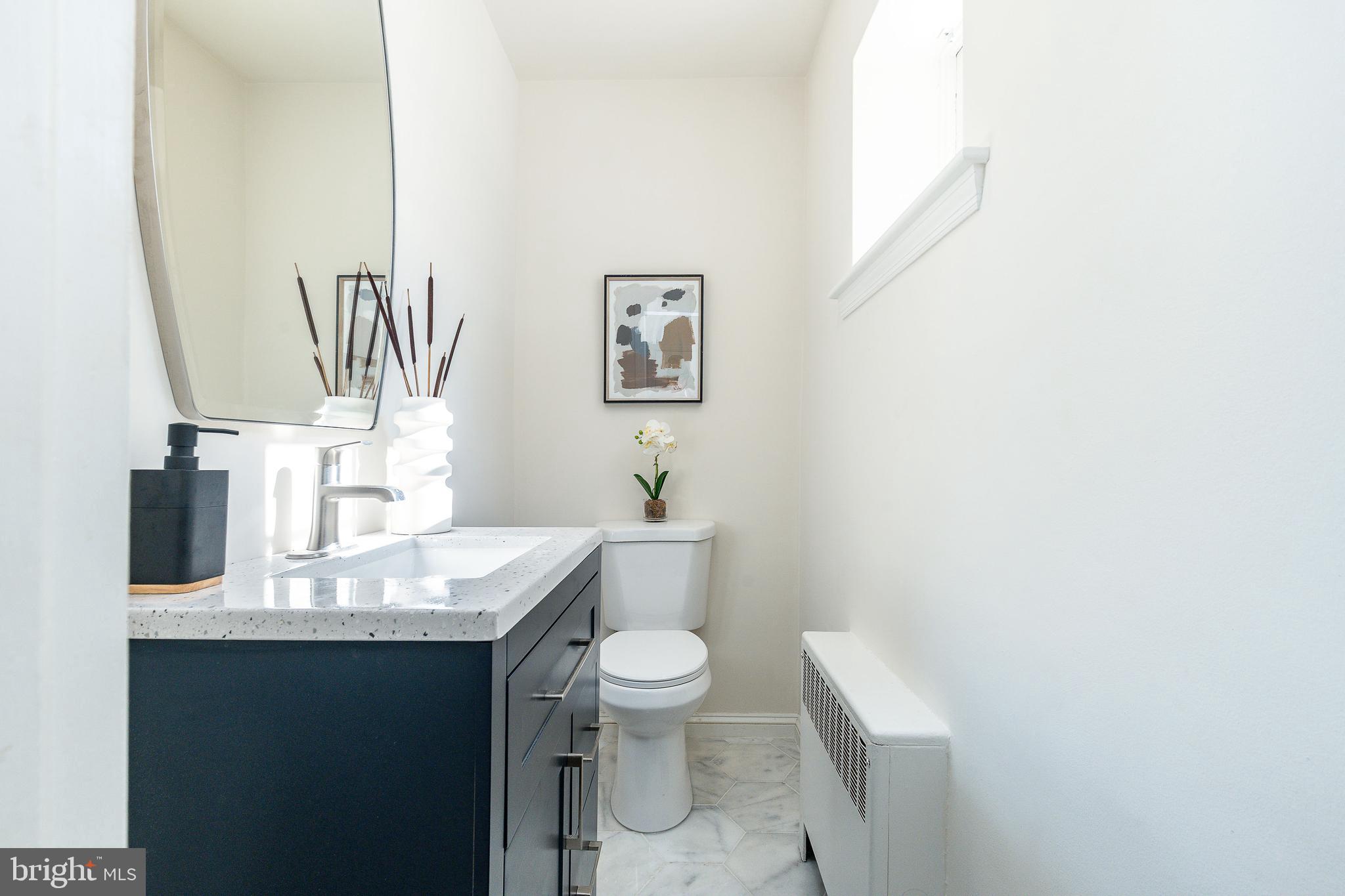 829 BRYN MAWR AVENUE