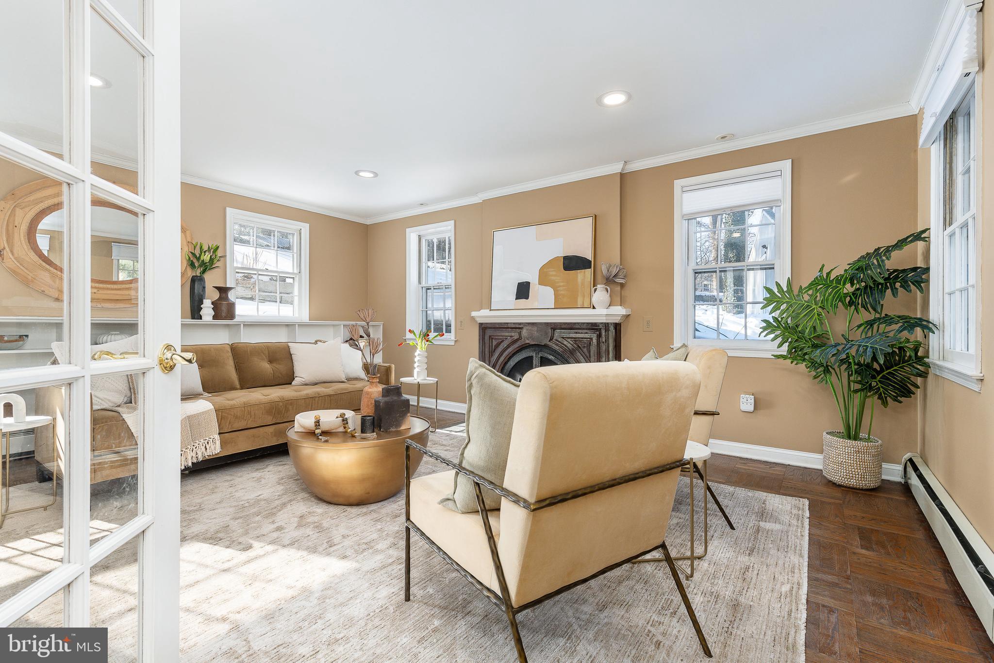 829 BRYN MAWR AVENUE