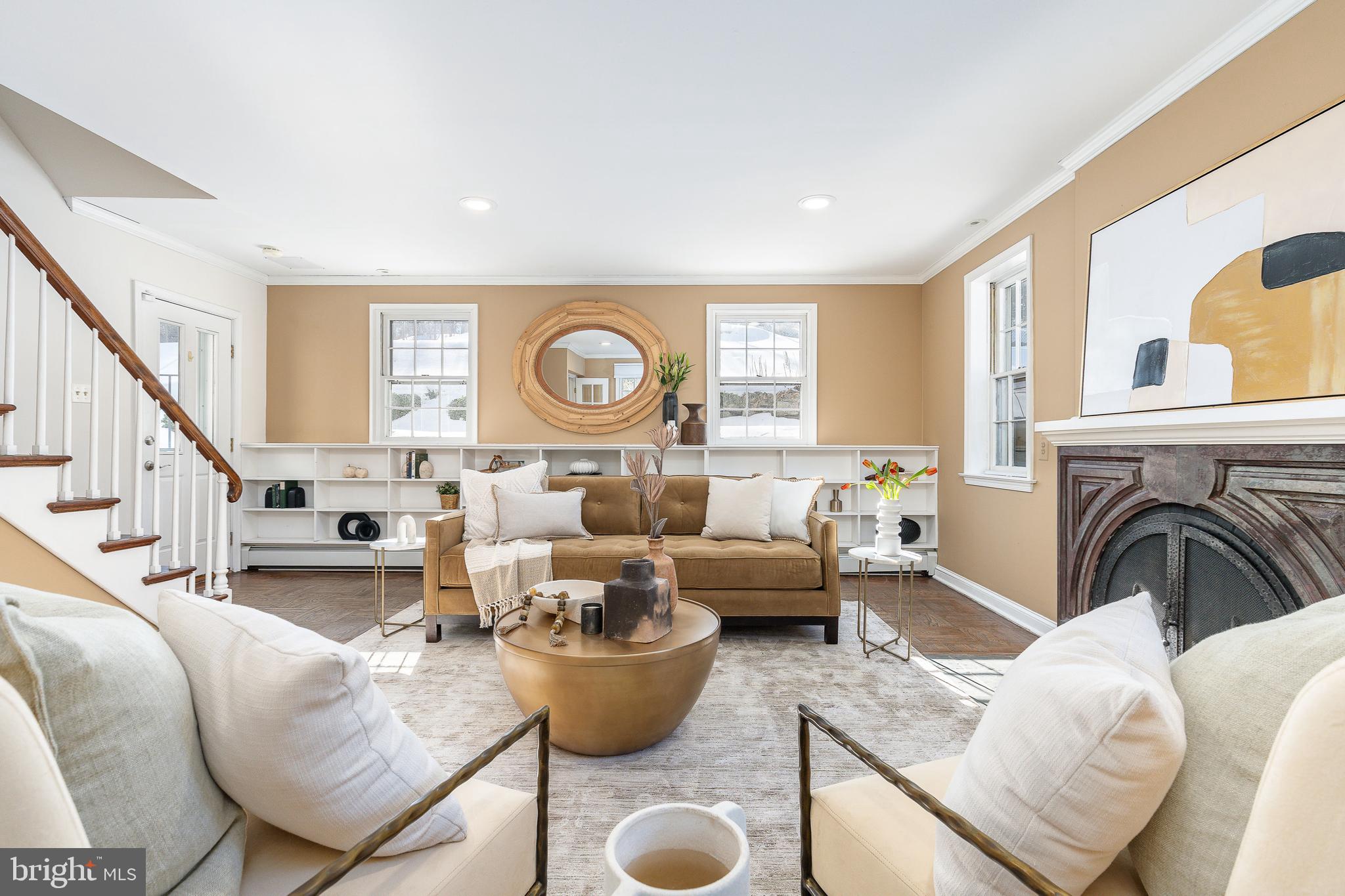 829 BRYN MAWR AVENUE