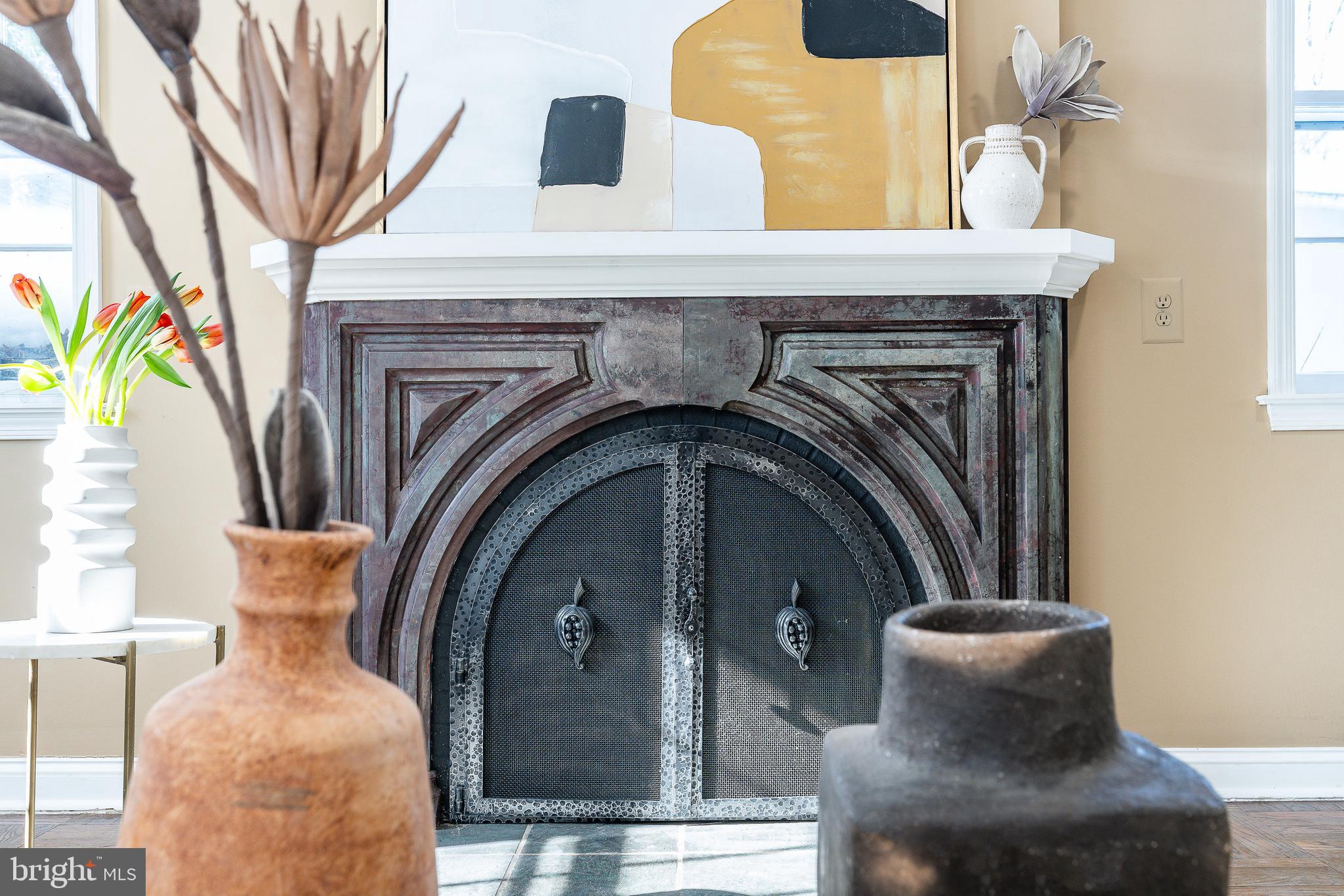 829 BRYN MAWR AVENUE