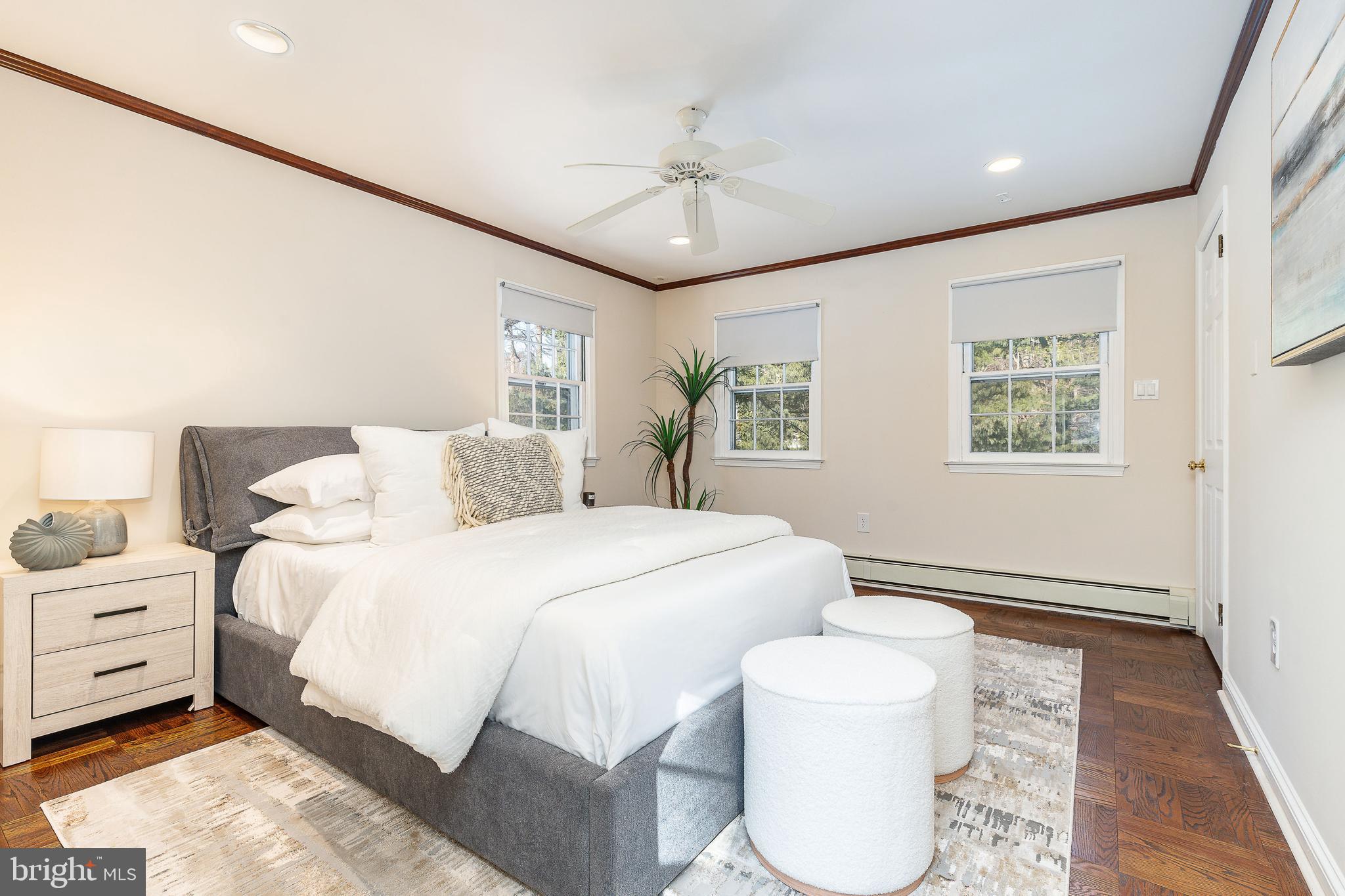 829 BRYN MAWR AVENUE