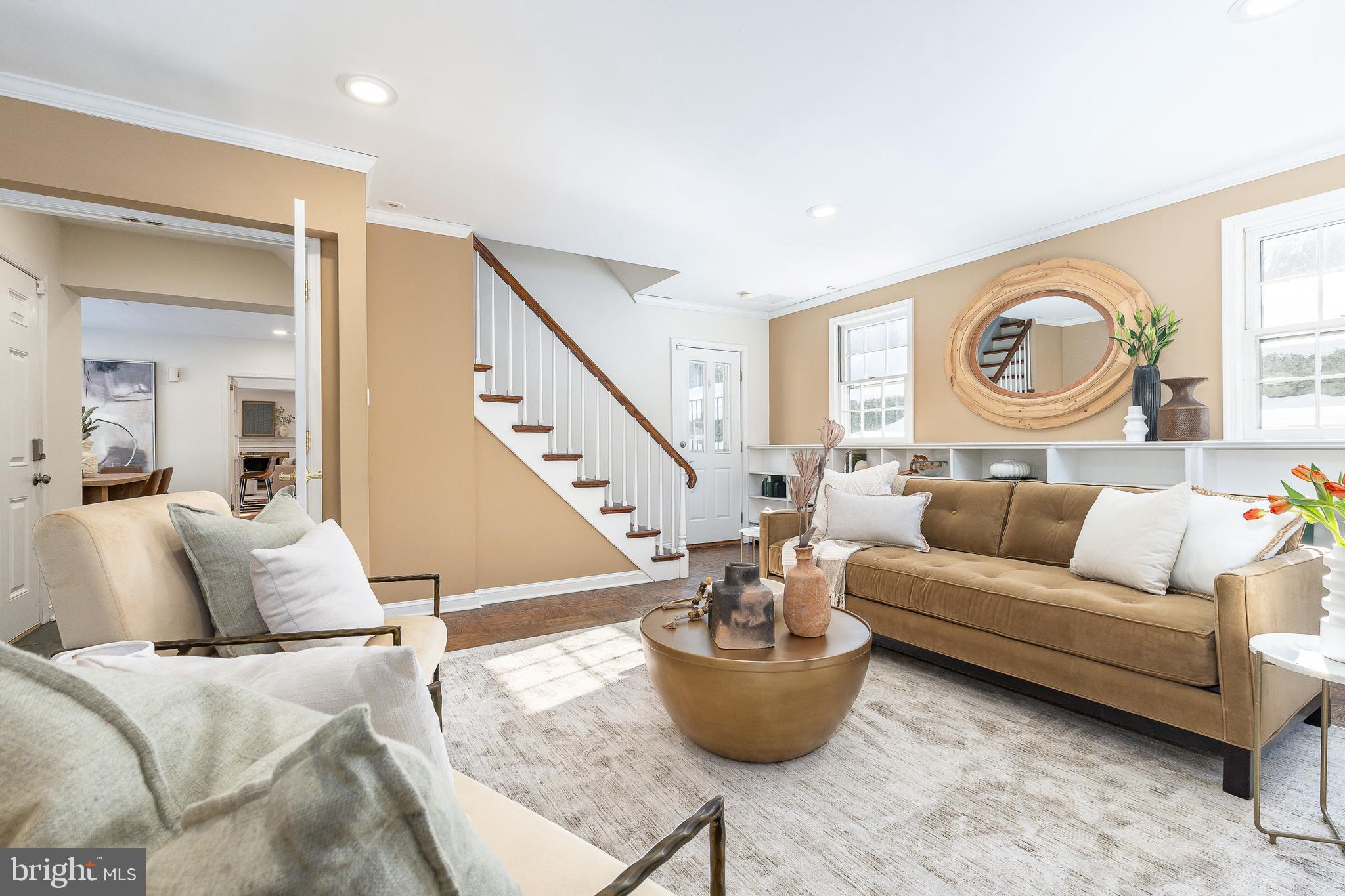 829 BRYN MAWR AVENUE