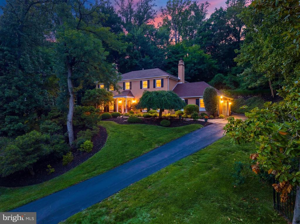 2047 STONE RIDGE LANE
