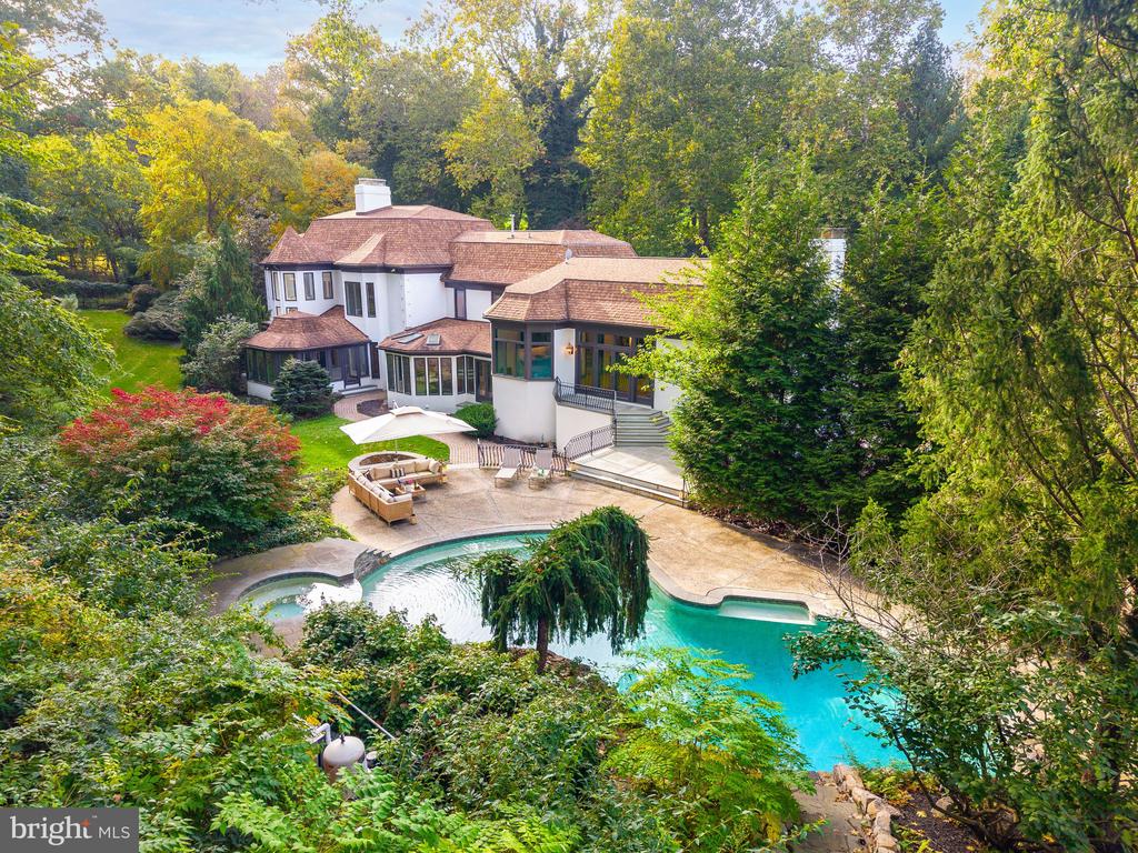1075 GREEN VALLEY ROAD Unit:           