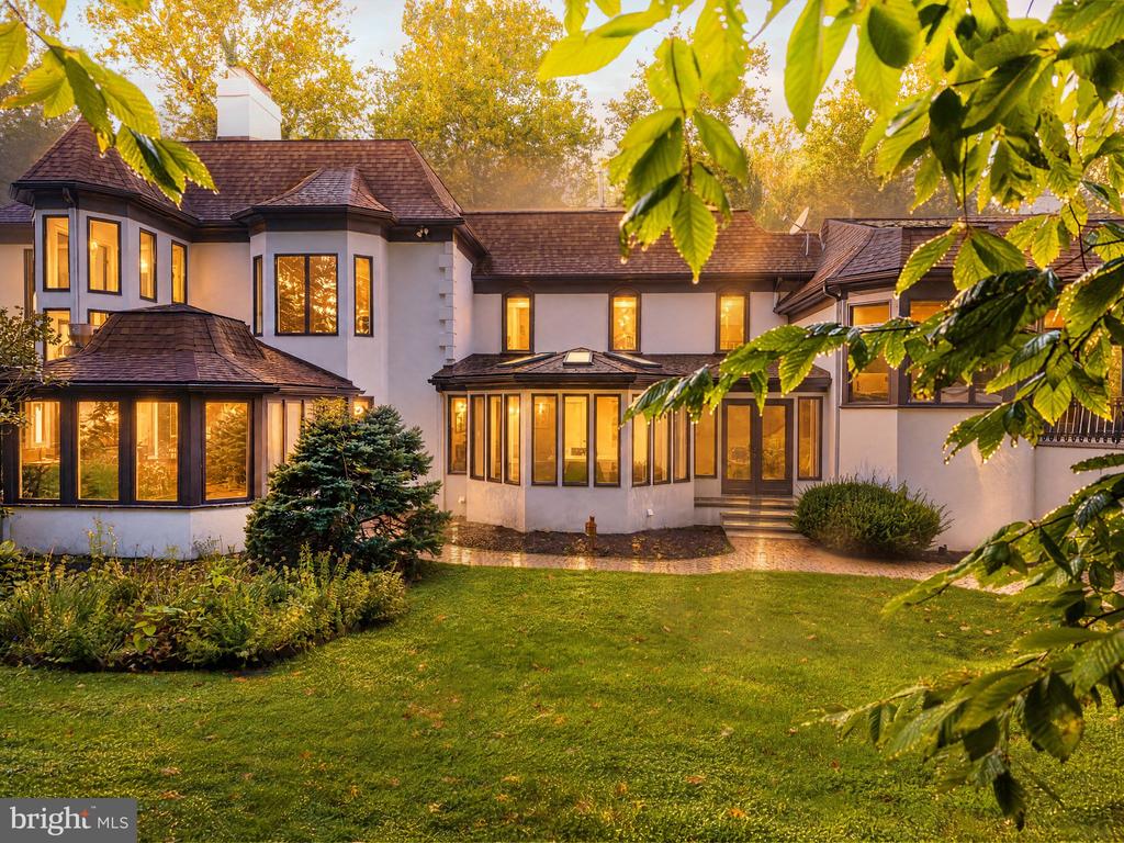 1075 GREEN VALLEY ROAD Unit:           