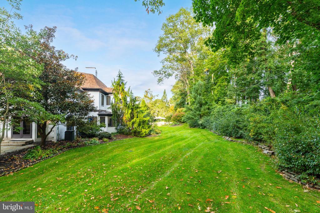 1075 GREEN VALLEY ROAD Unit:           