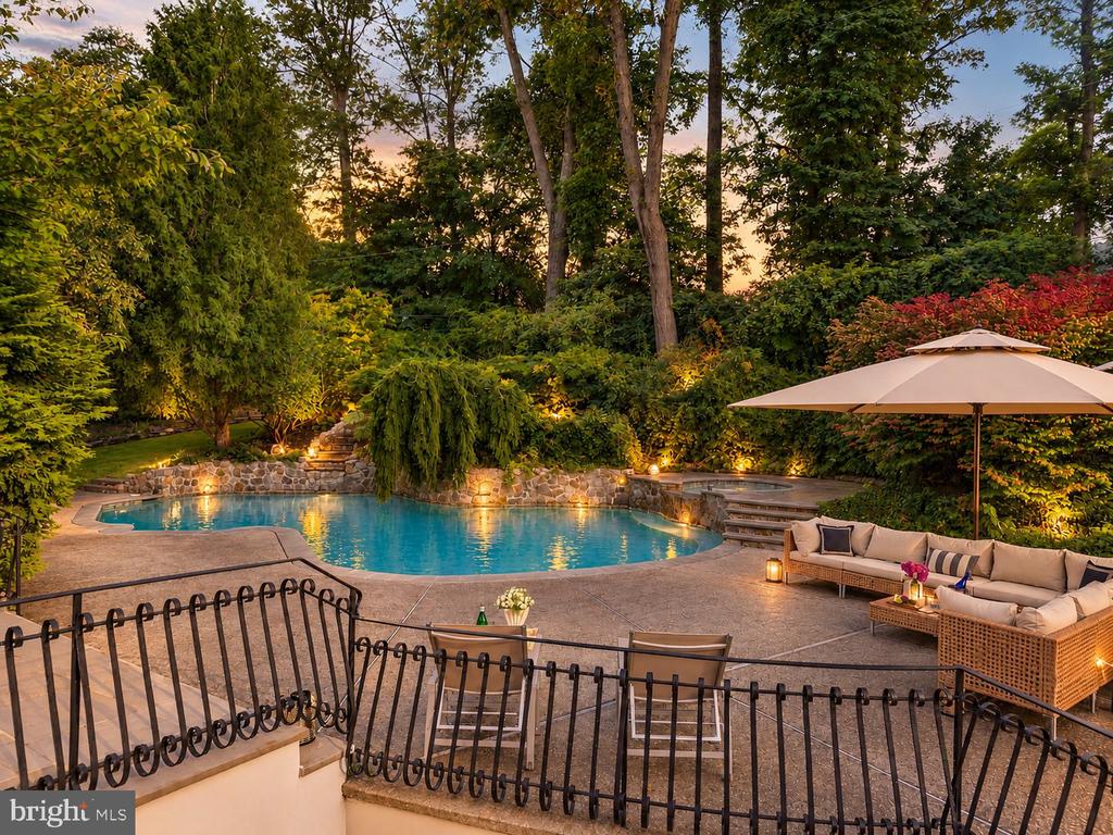 1075 GREEN VALLEY ROAD Unit:           