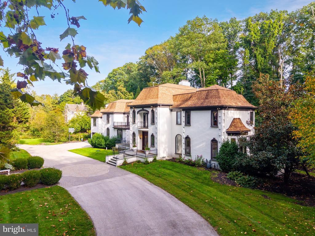 1075 GREEN VALLEY ROAD Unit:           