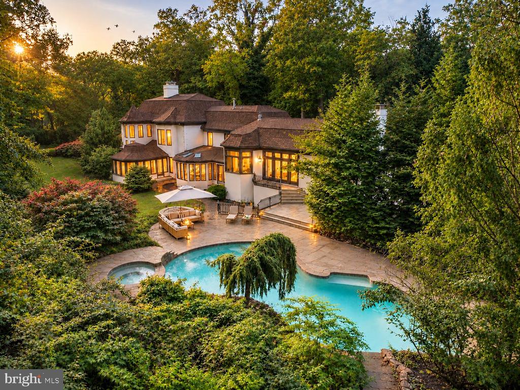 1075 GREEN VALLEY ROAD Unit:           