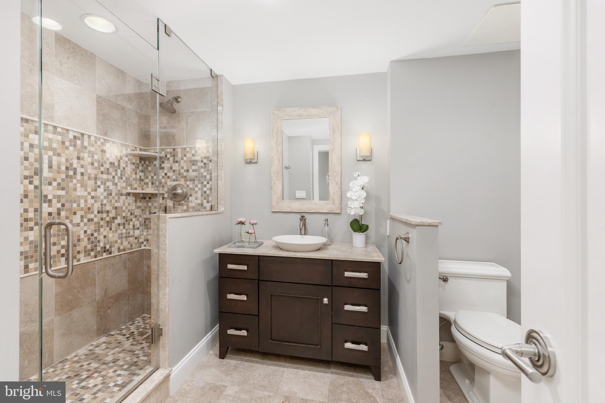 202-10 W Rittenhouse Sq #1708