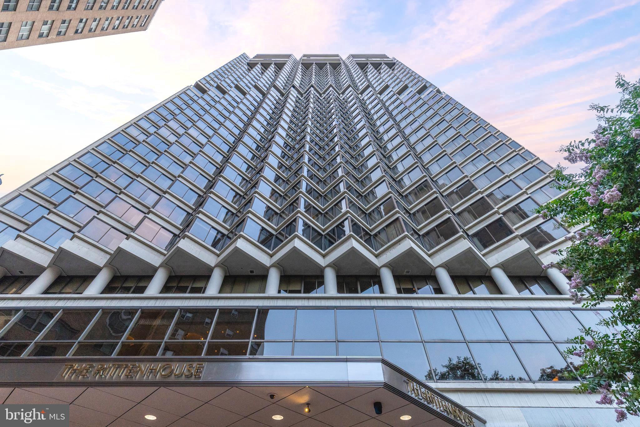 202-10 W Rittenhouse Sq #1708