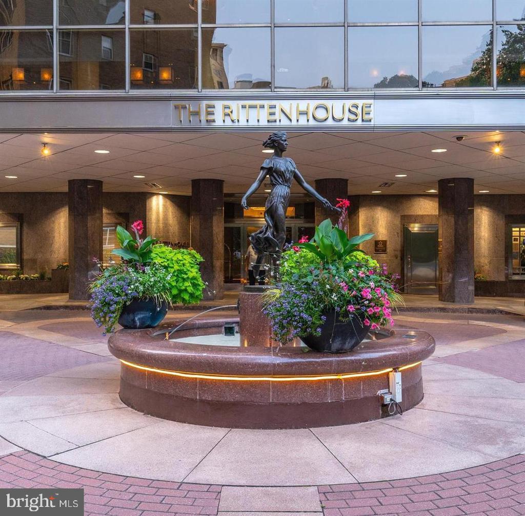 202-10 W RITTENHOUSE SQ #1108
