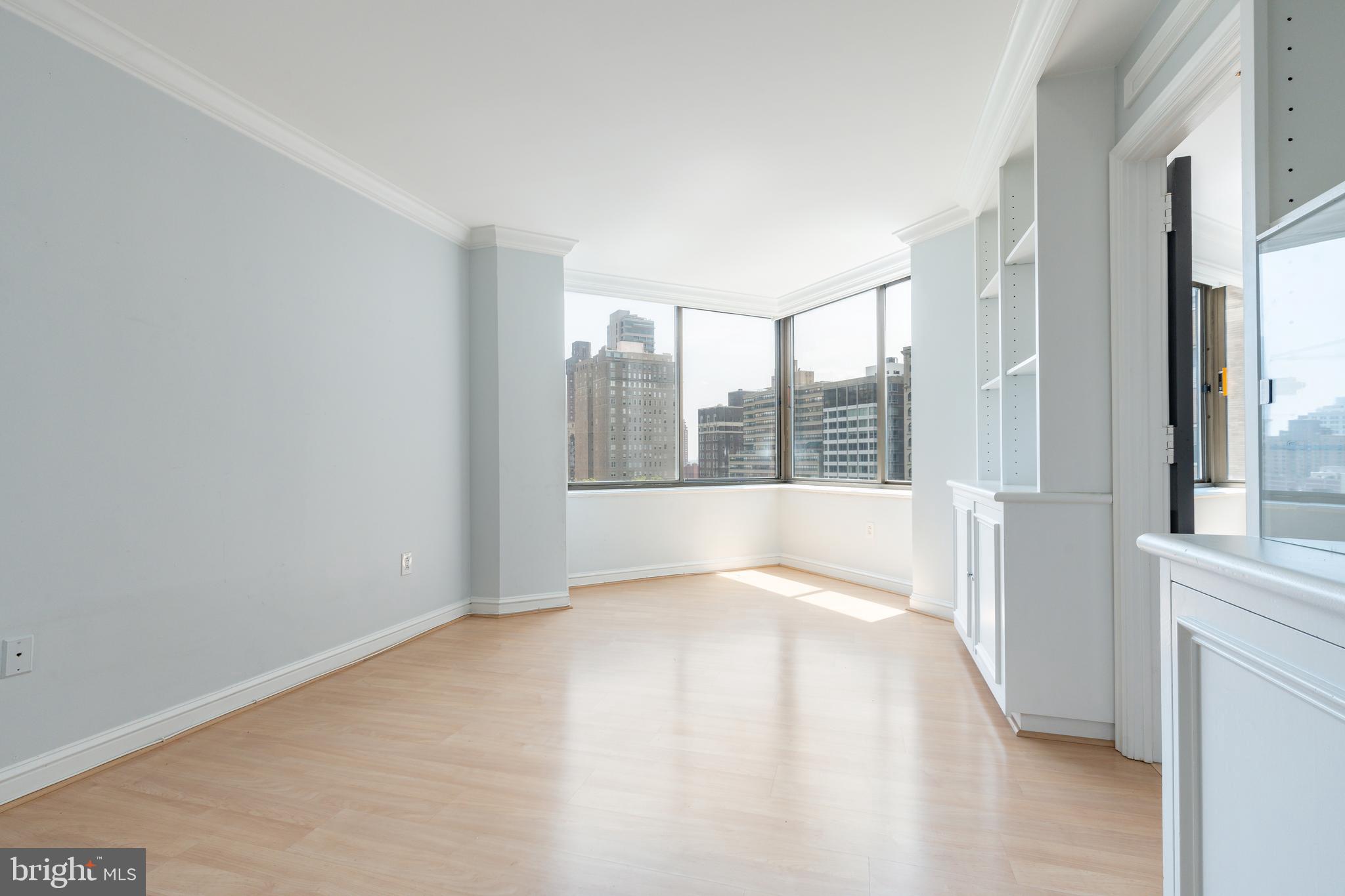 202-10 W RITTENHOUSE SQ #1108
