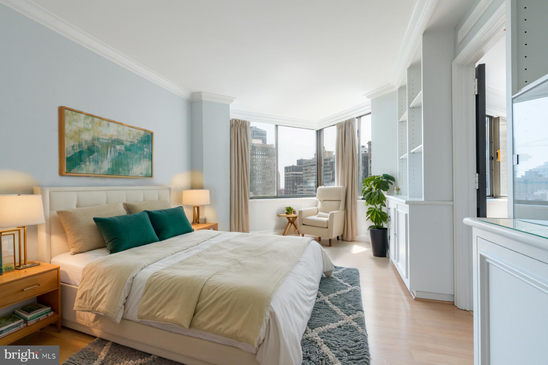 202-10 W RITTENHOUSE SQ #1108