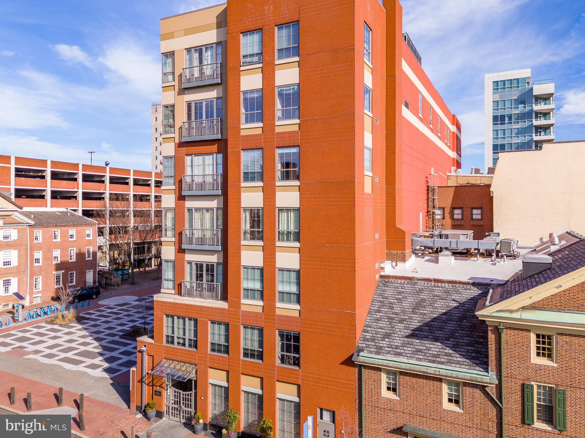 121-35 Walnut St #203