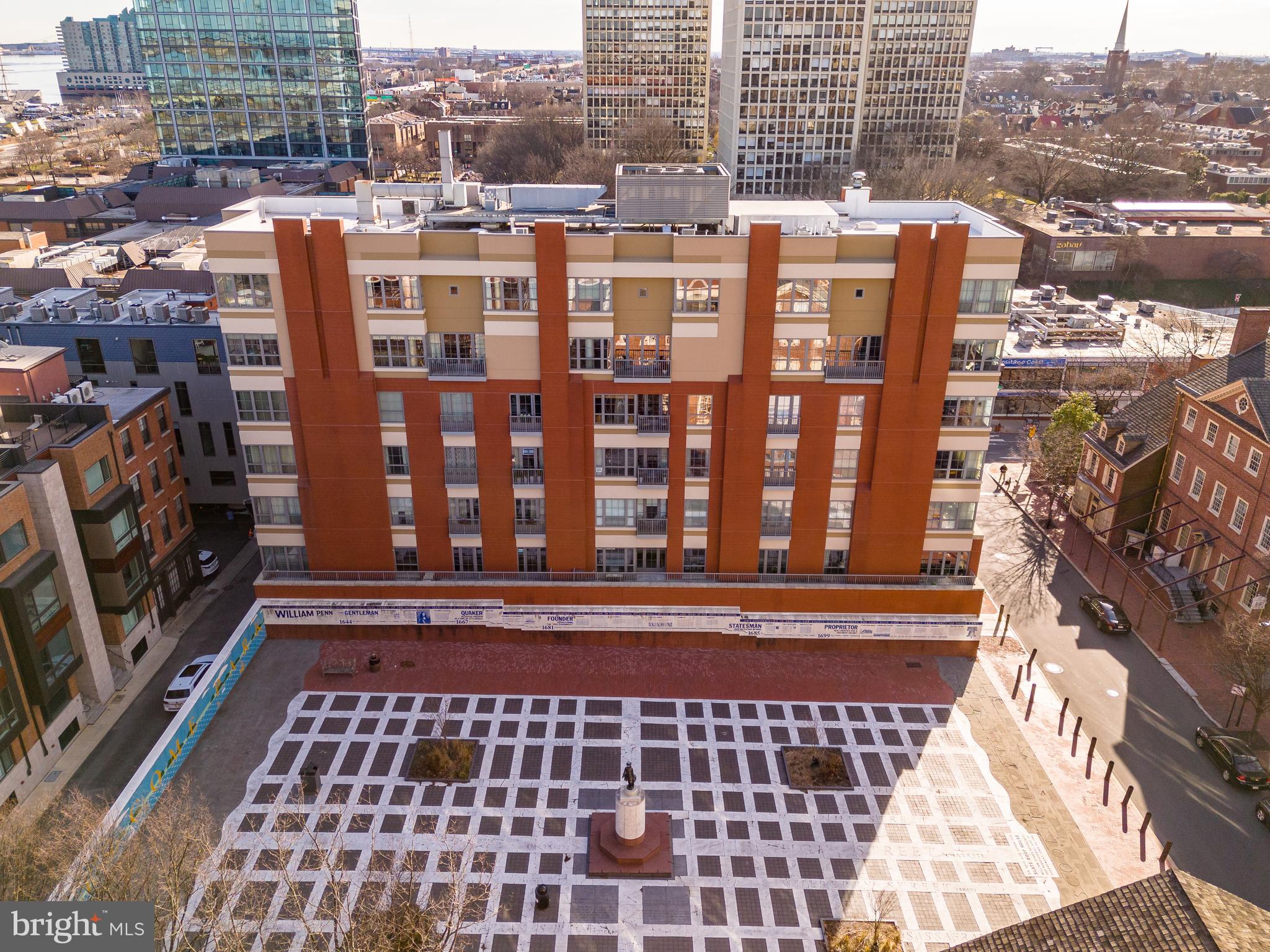 121-35 Walnut St #203