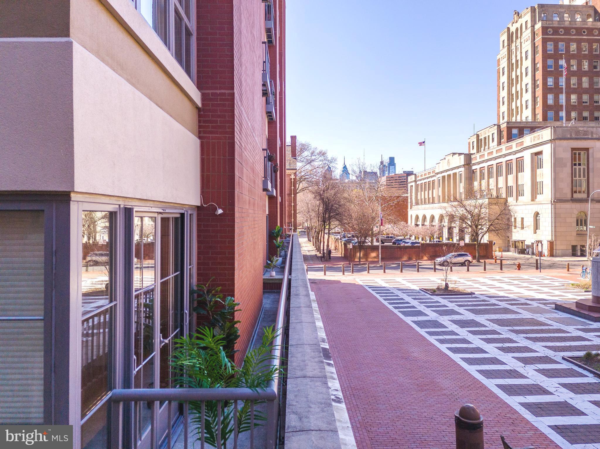 121-35 Walnut St #203
