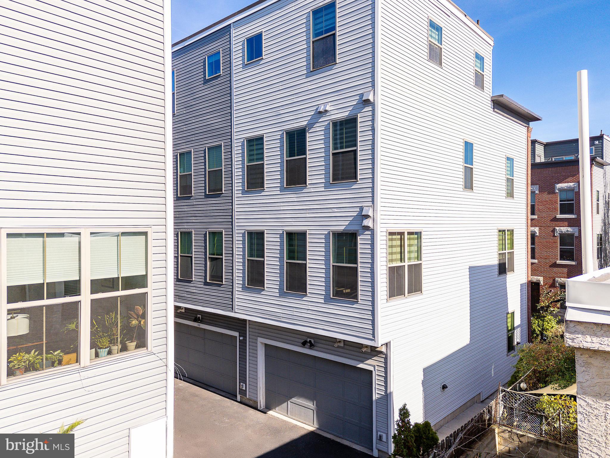 1432 S Leithgow Ter