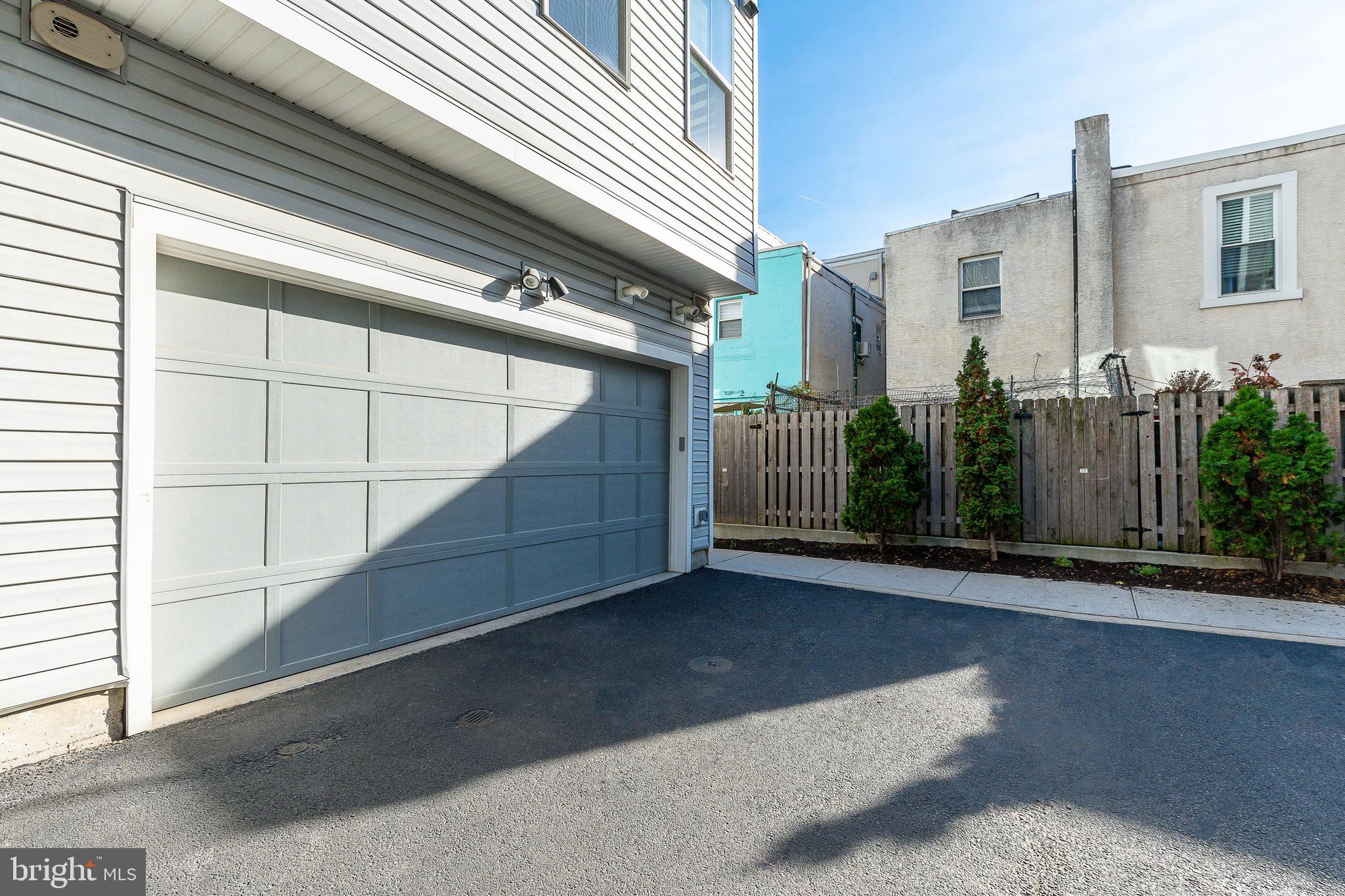 1432 S Leithgow Ter