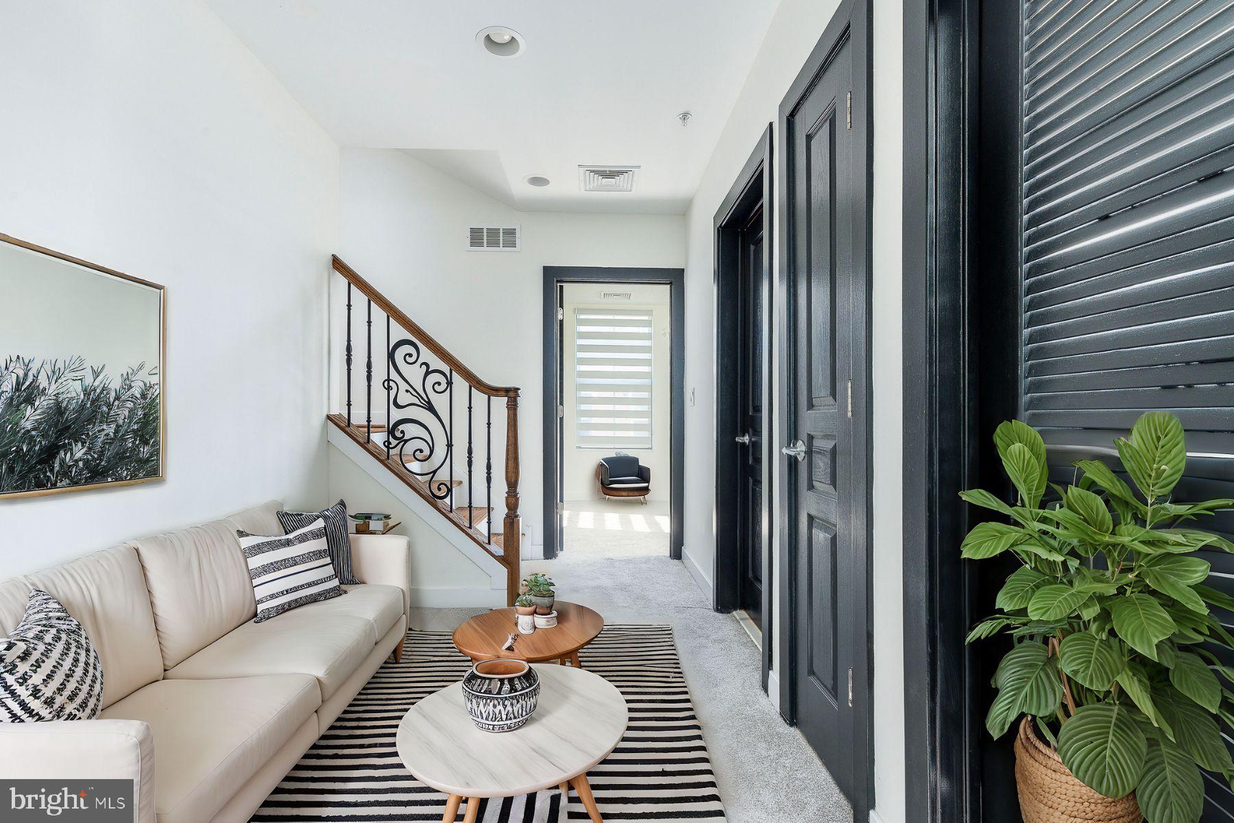 1432 S Leithgow Ter